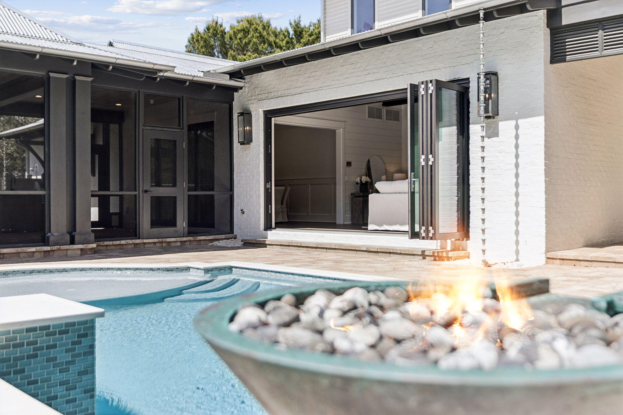 67 Sunset Avenue