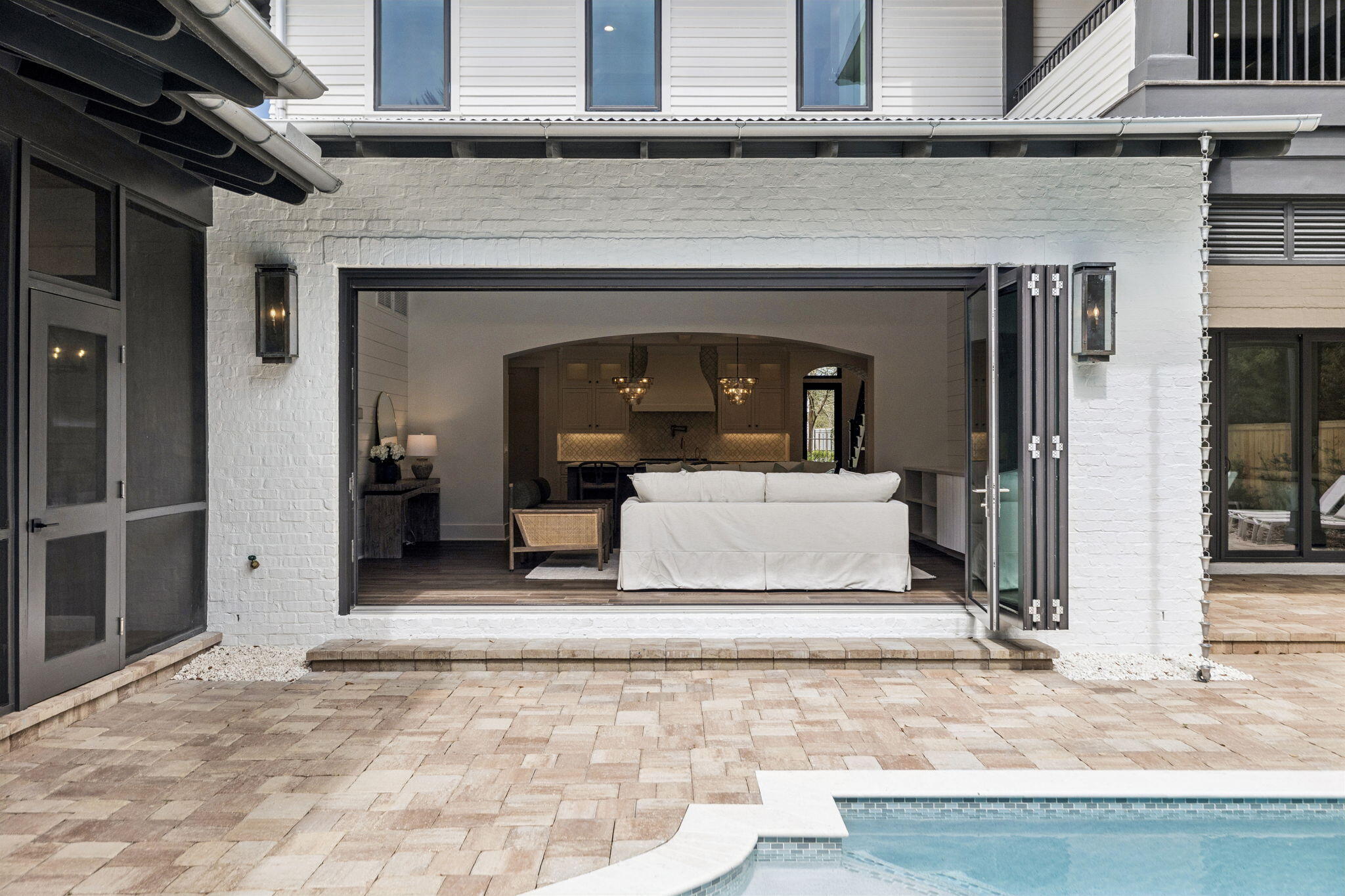 67 Sunset Avenue