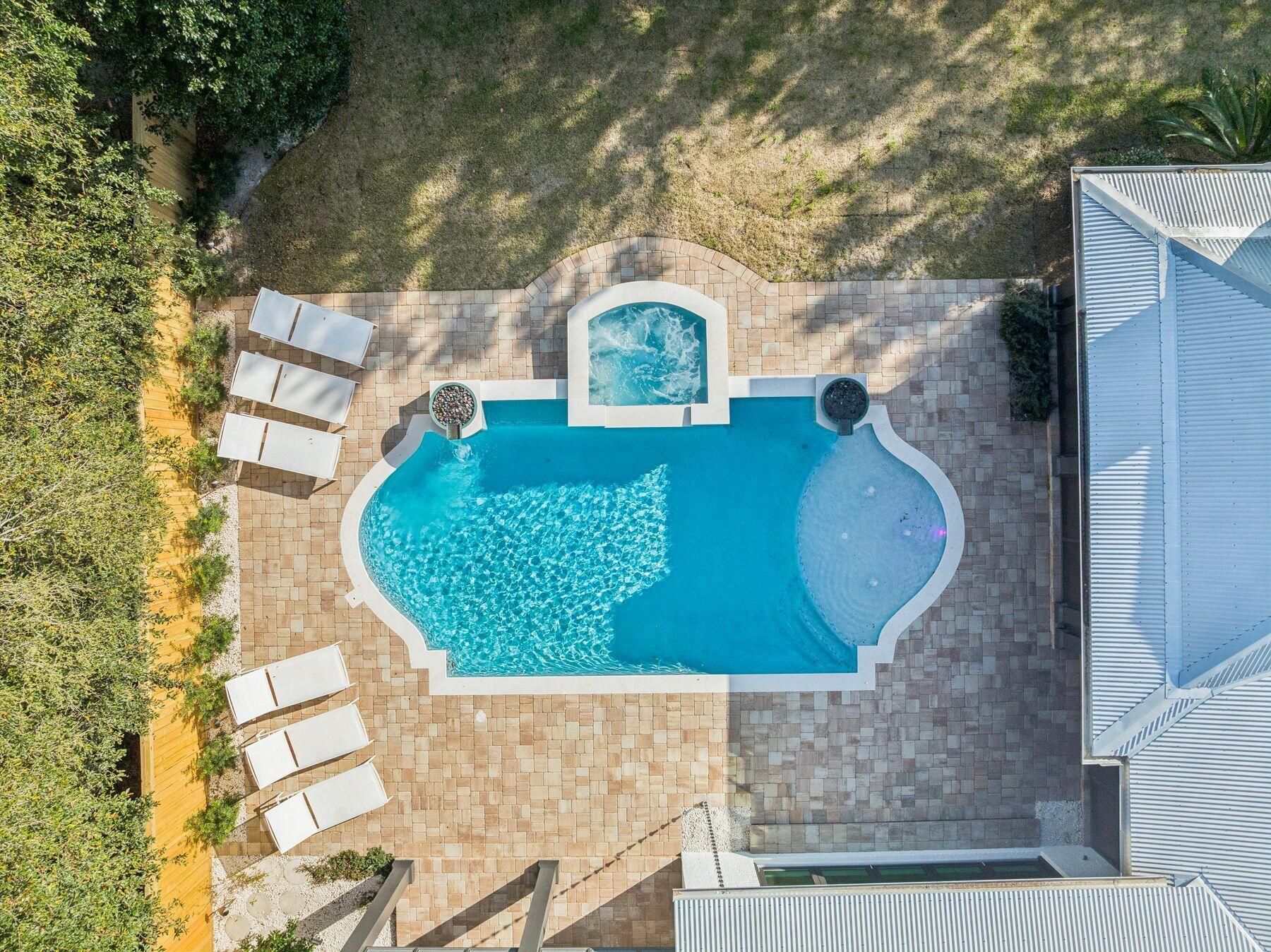 67 Sunset Avenue