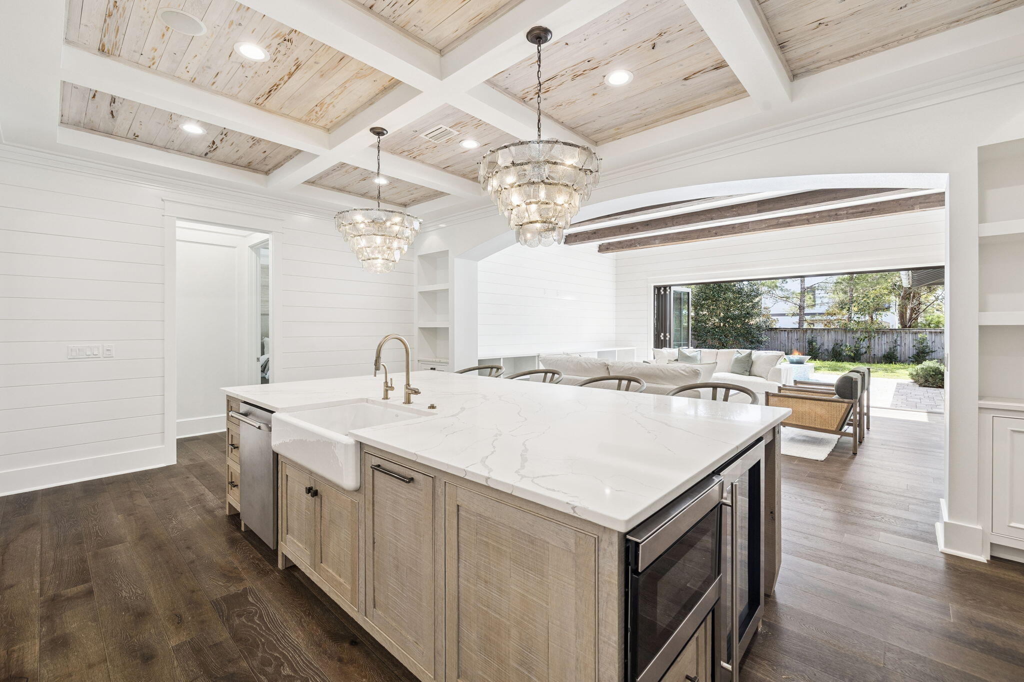 67 Sunset Avenue