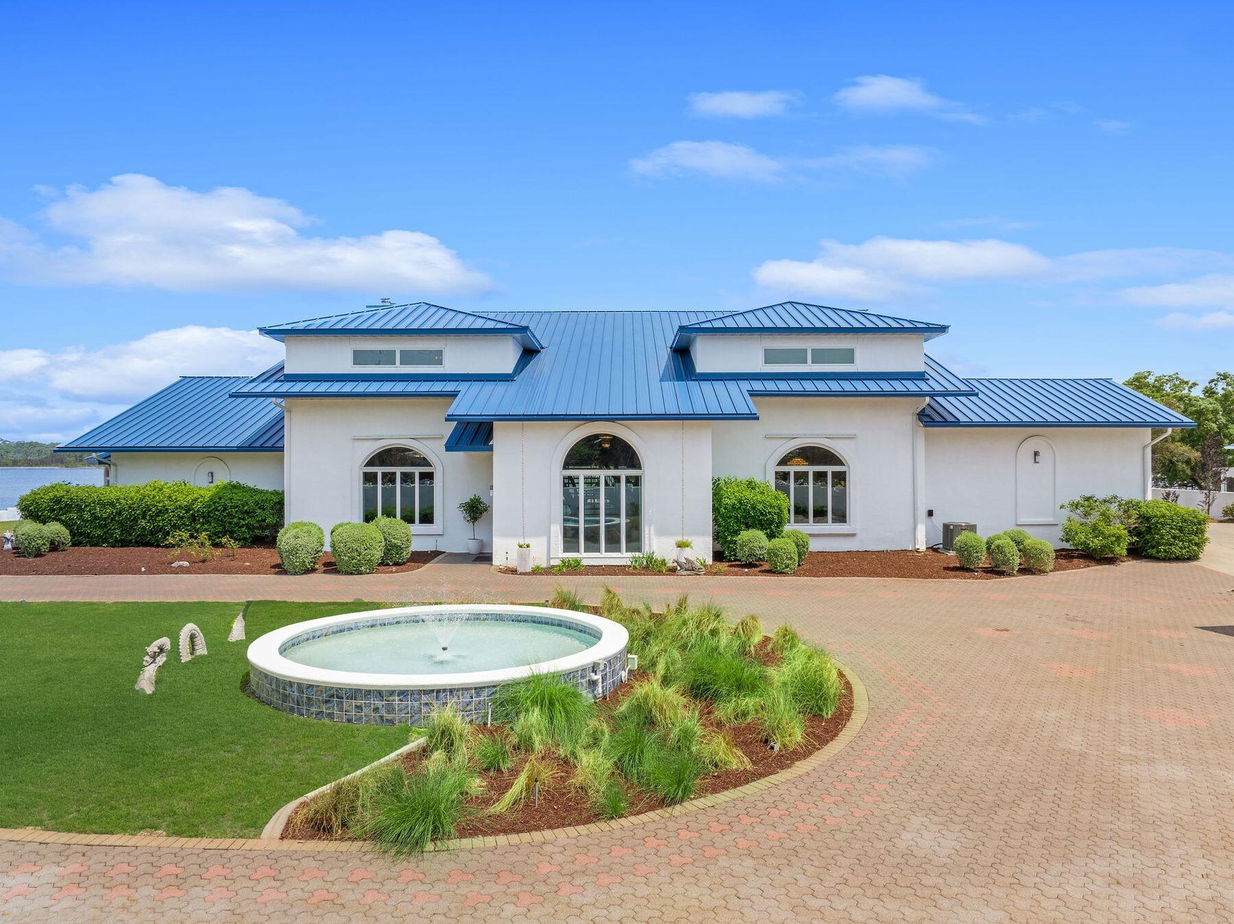820 Gulf View Drive