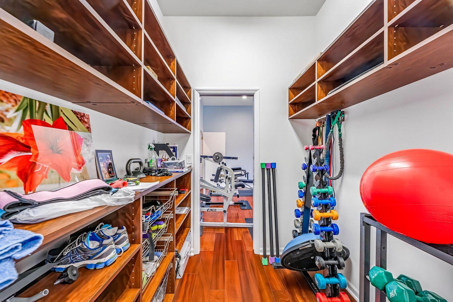 820 Gulf View Drive