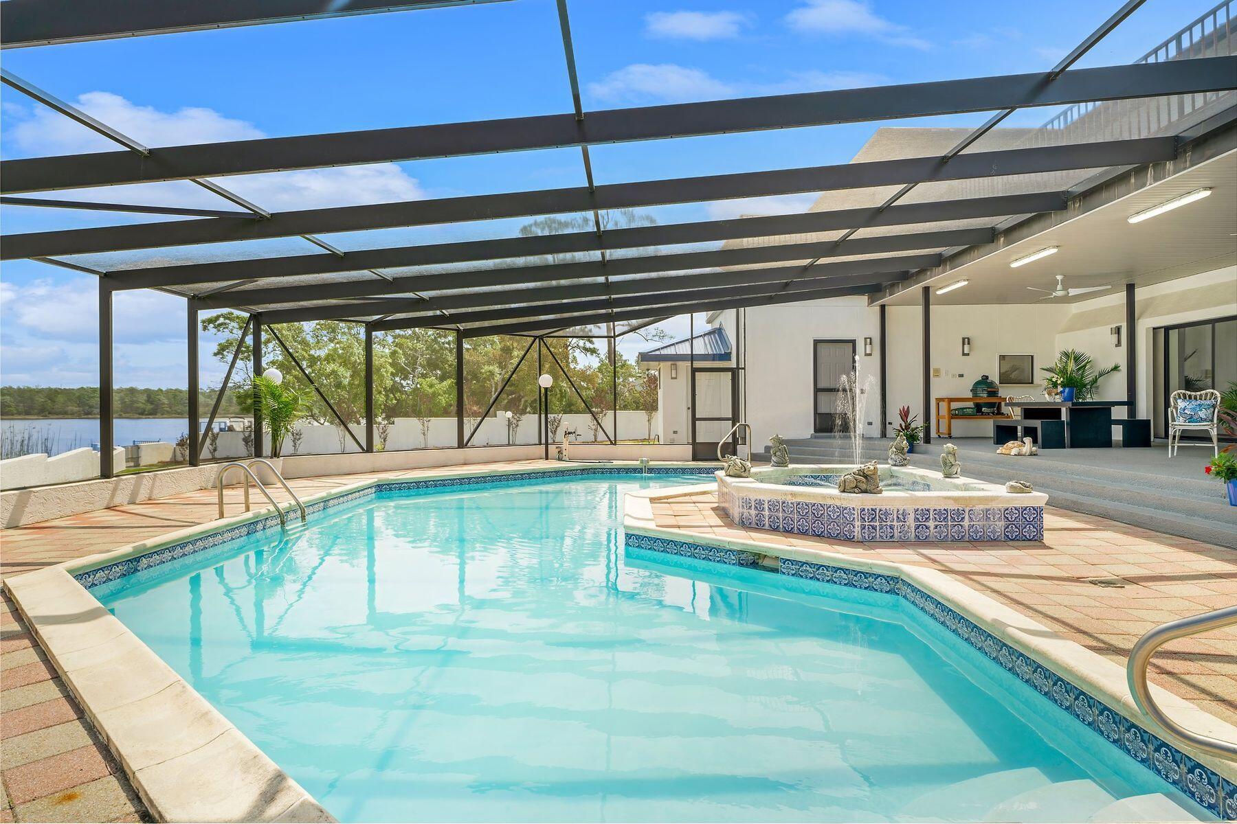 820 Gulf View Drive