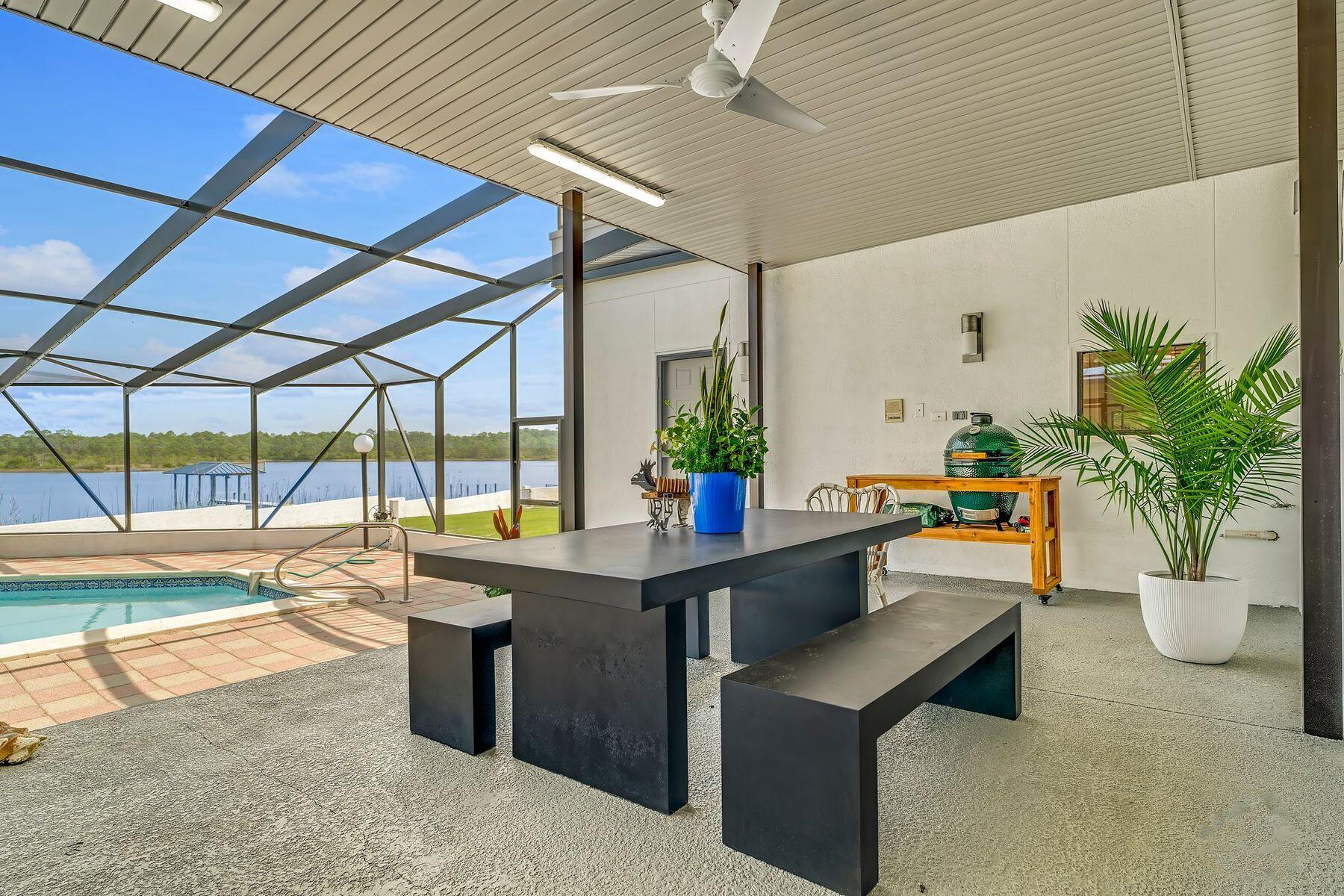 820 Gulf View Drive