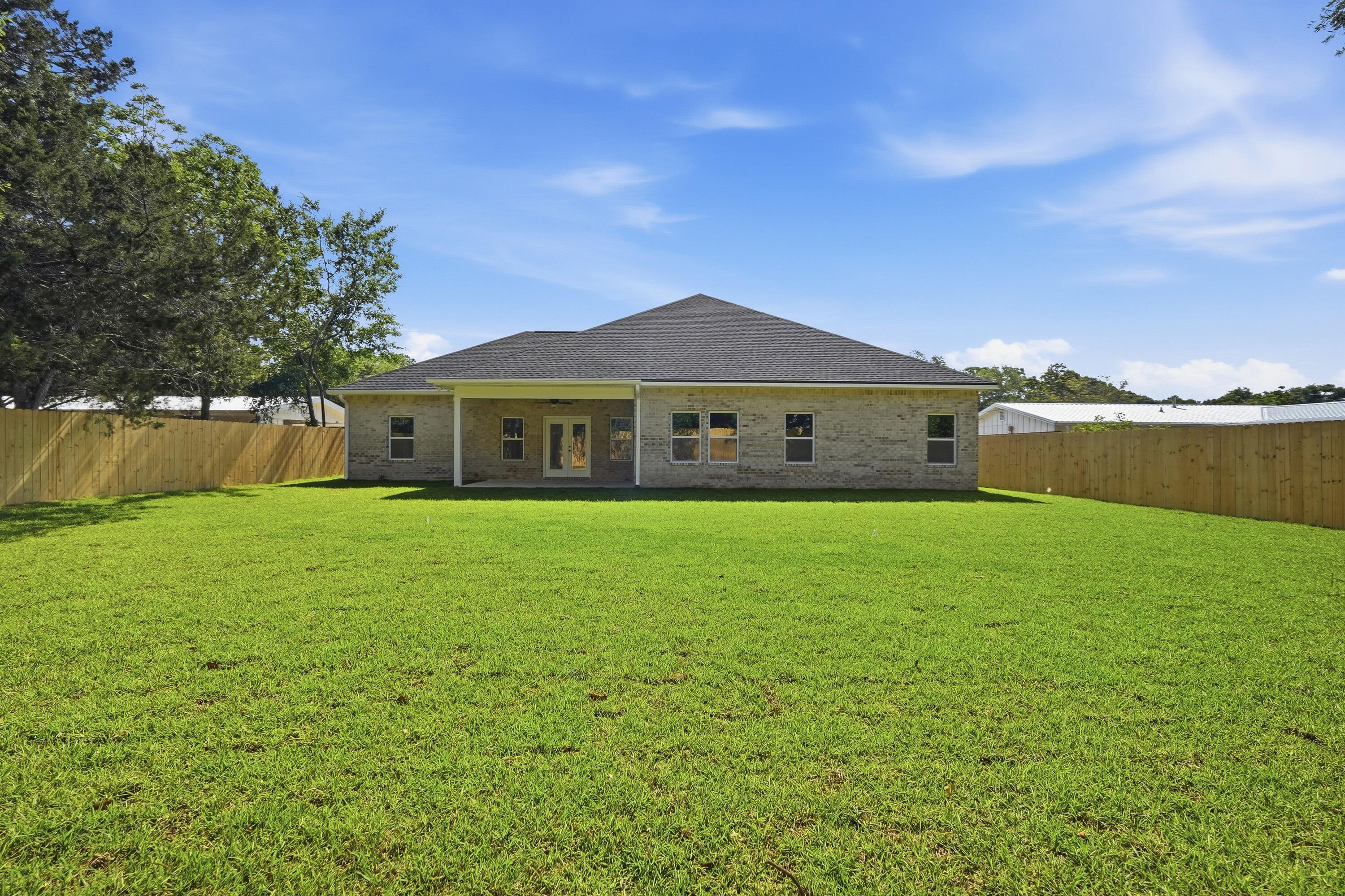 368 SW Coral Drive