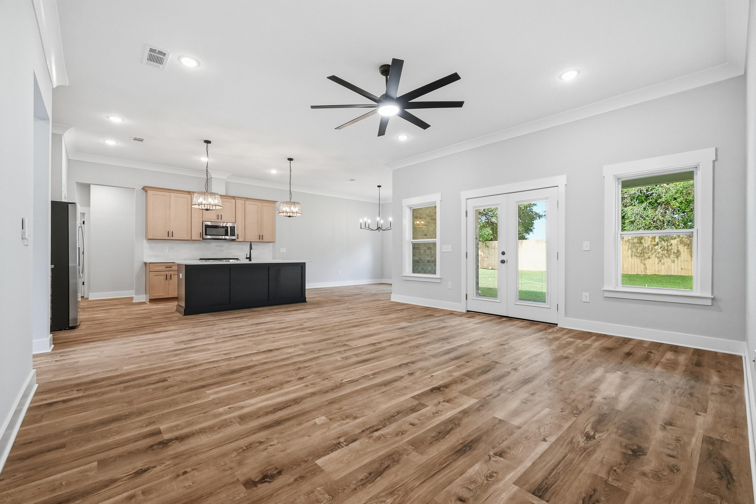 368 SW Coral Drive