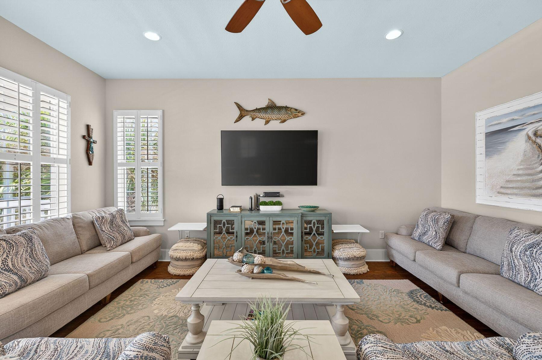 4480 Ocean View Drive