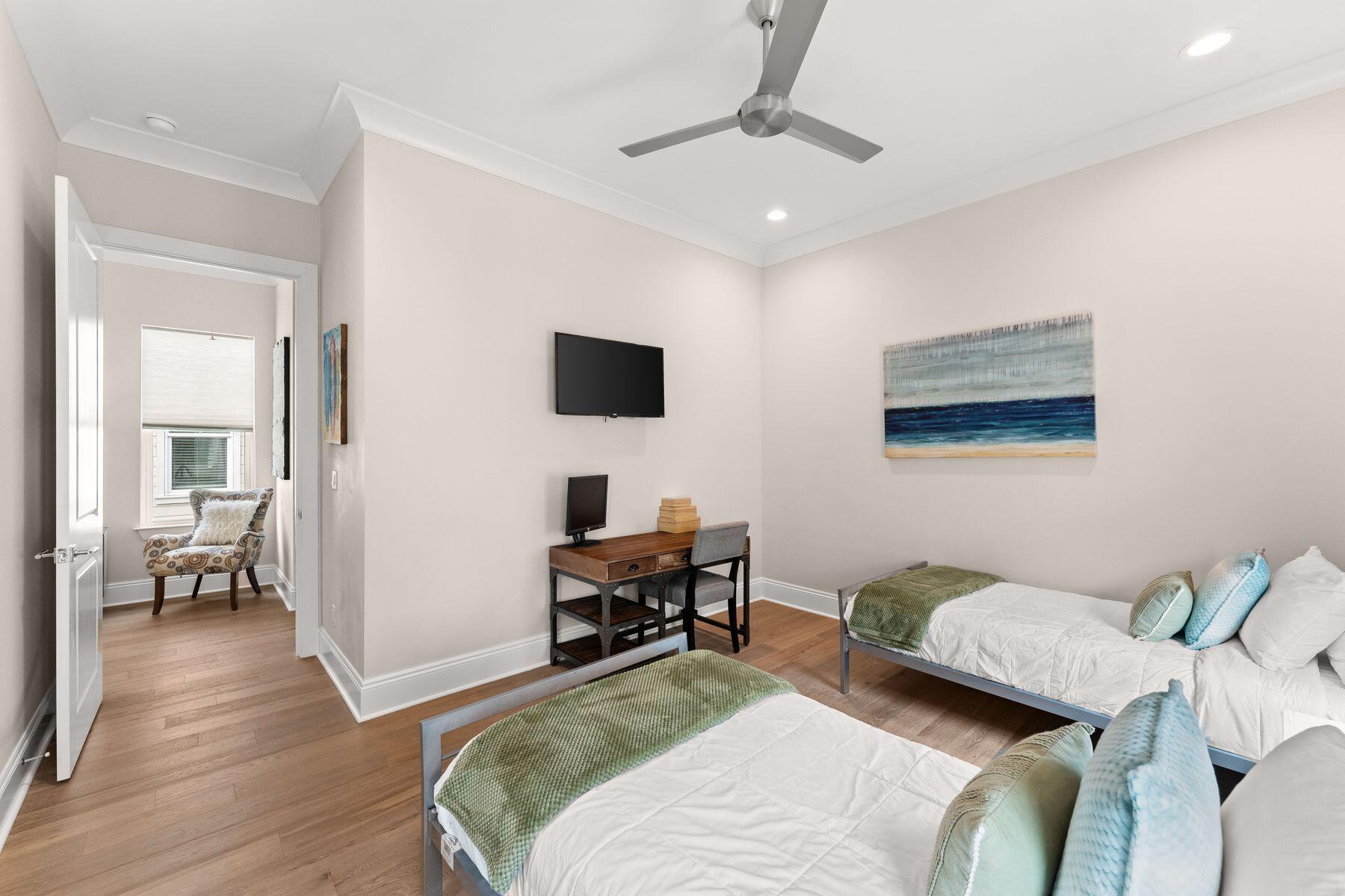 33 Sunset Key Court
