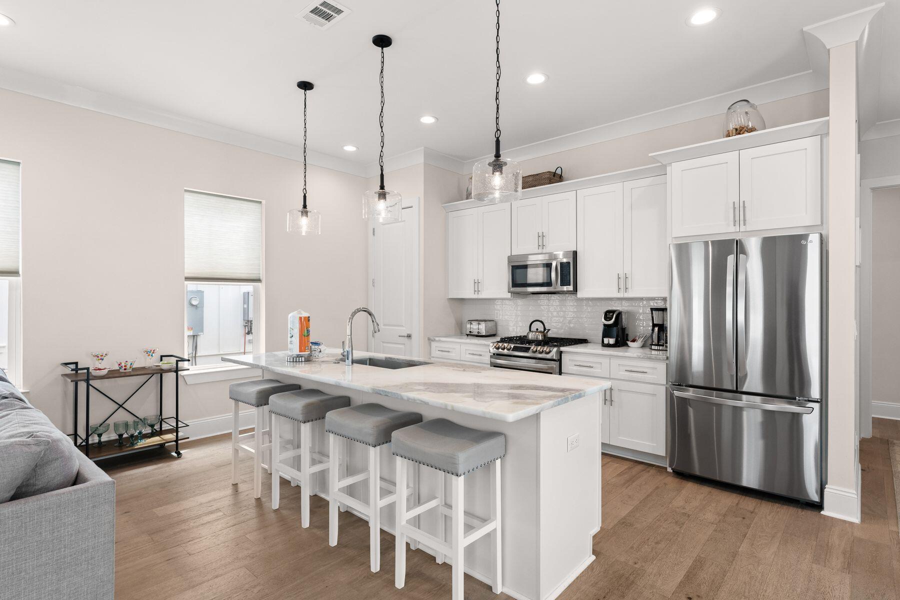 33 Sunset Key Court