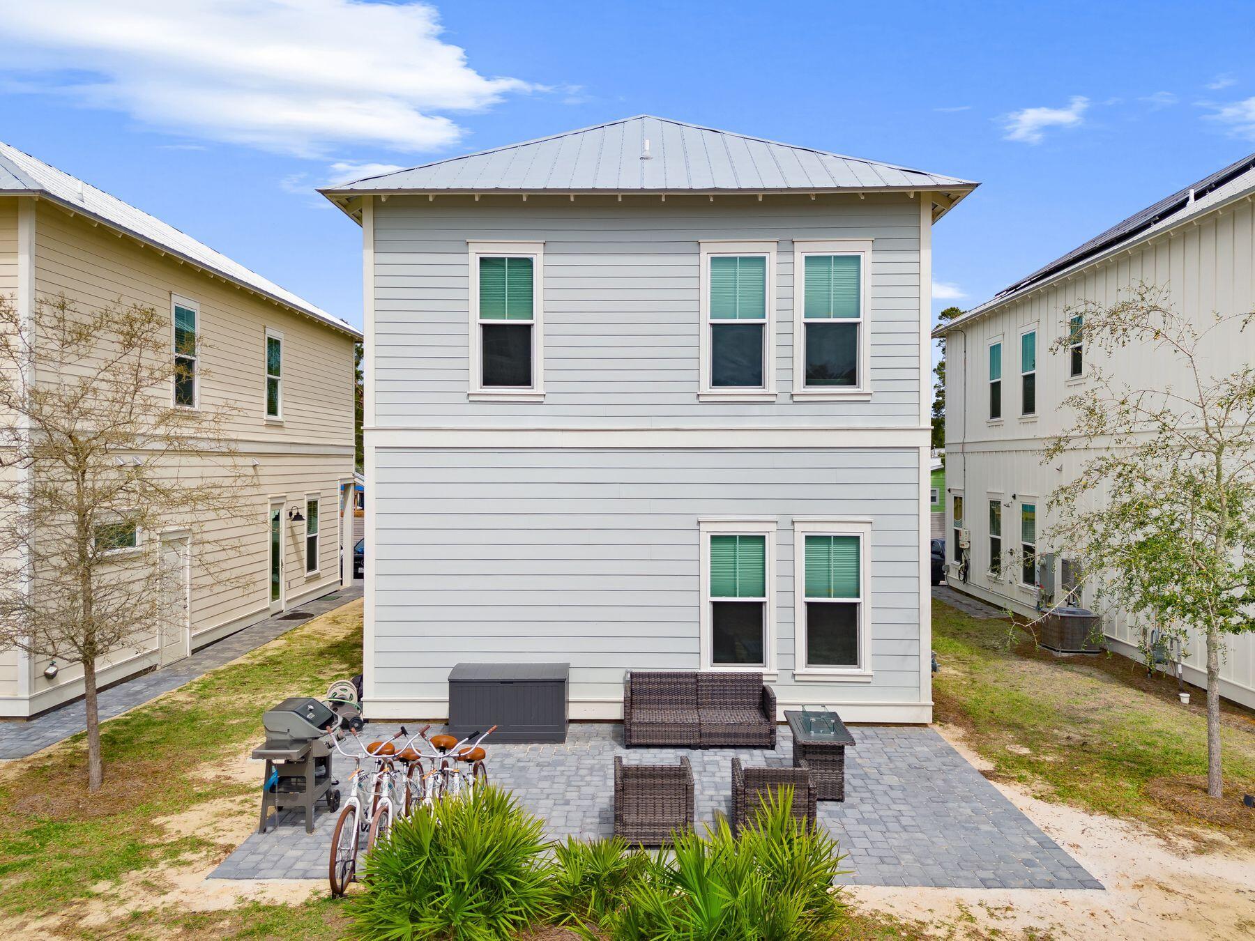 33 Sunset Key Court