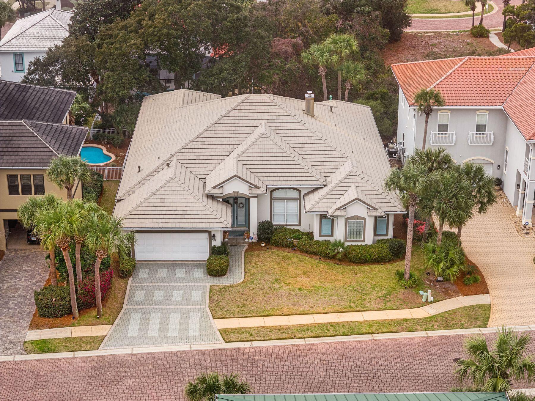 70 Siesta Bluff