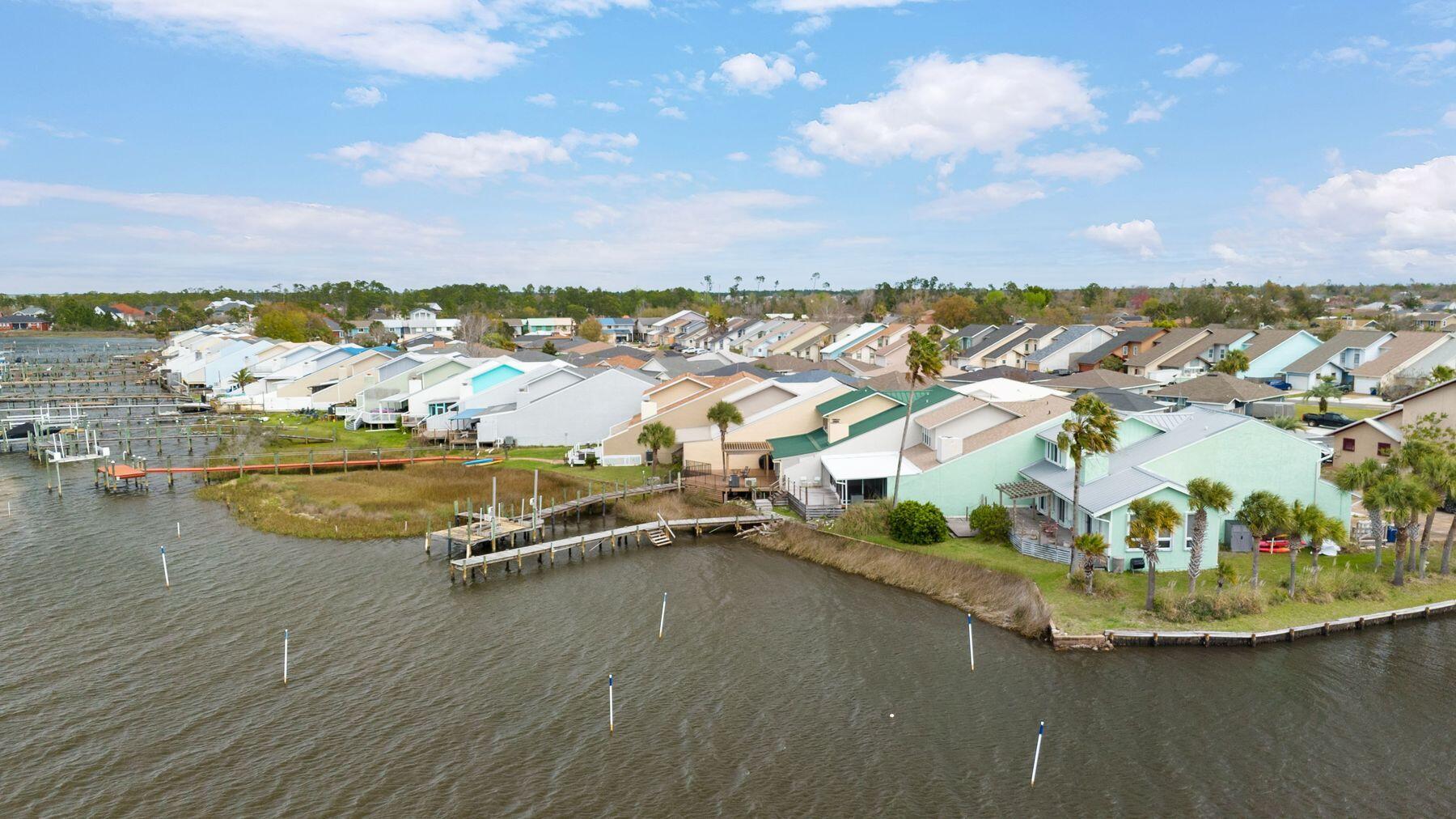1233 Capri Drive