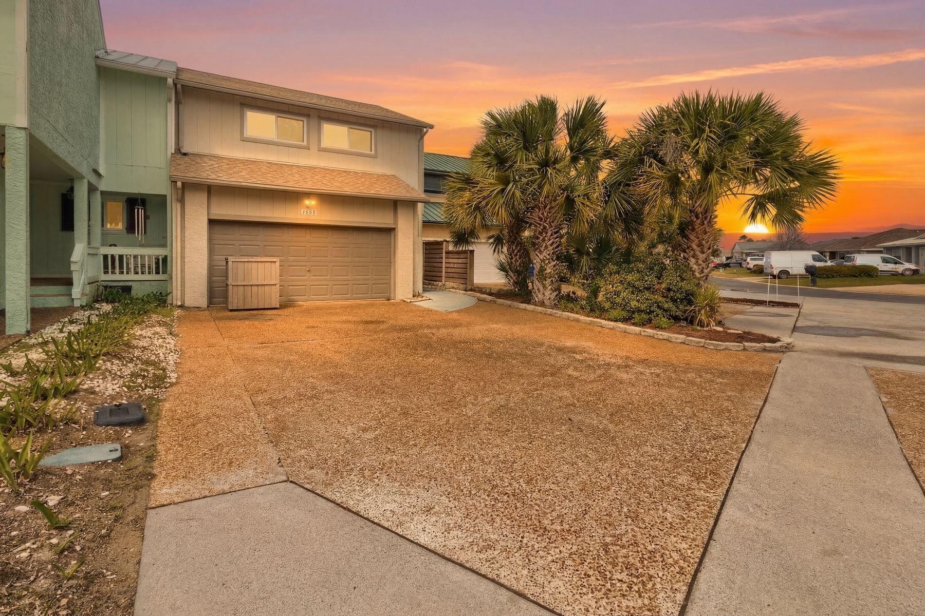 1233 Capri Drive
