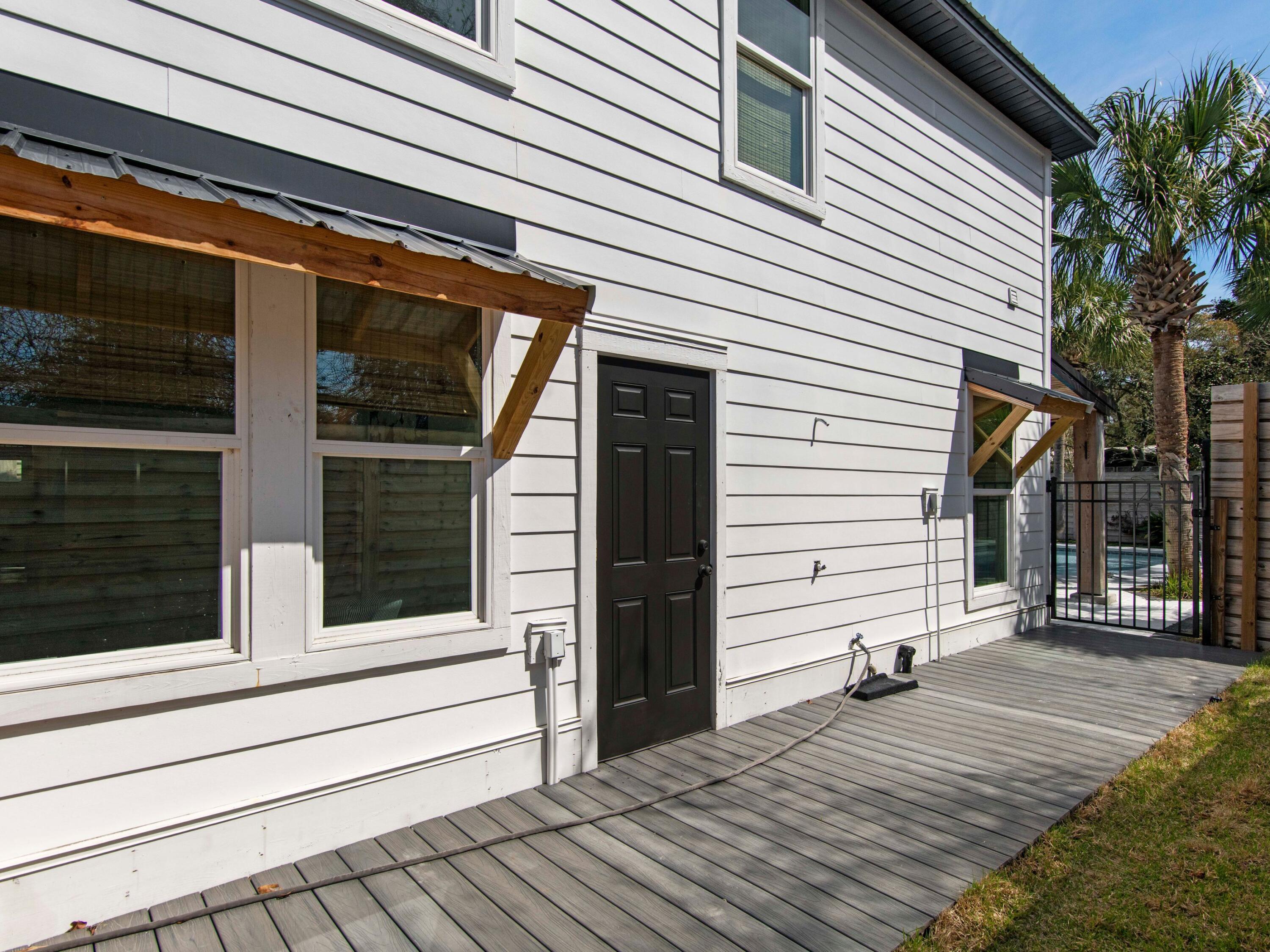 89 Tarpon Street