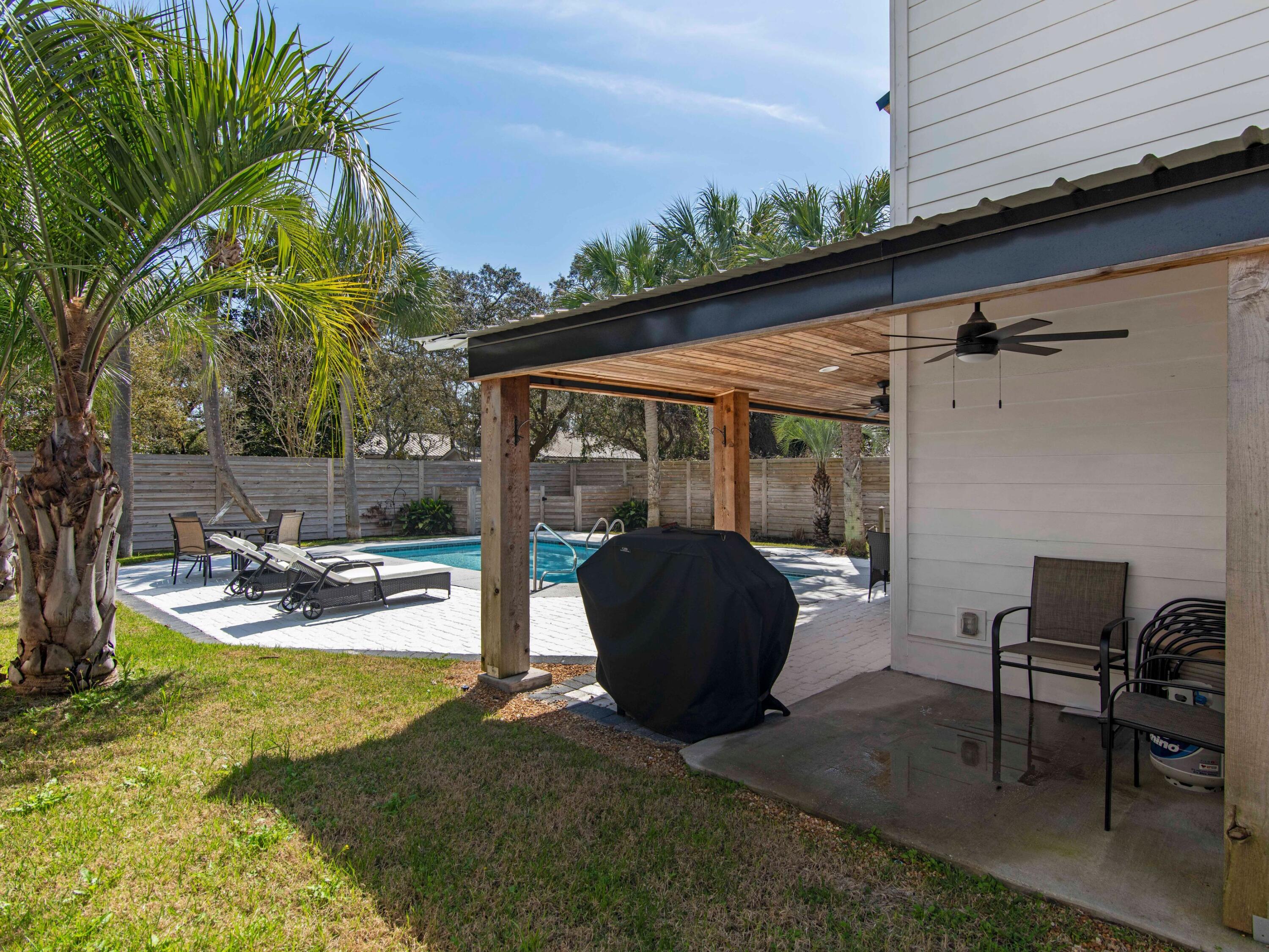 89 Tarpon Street
