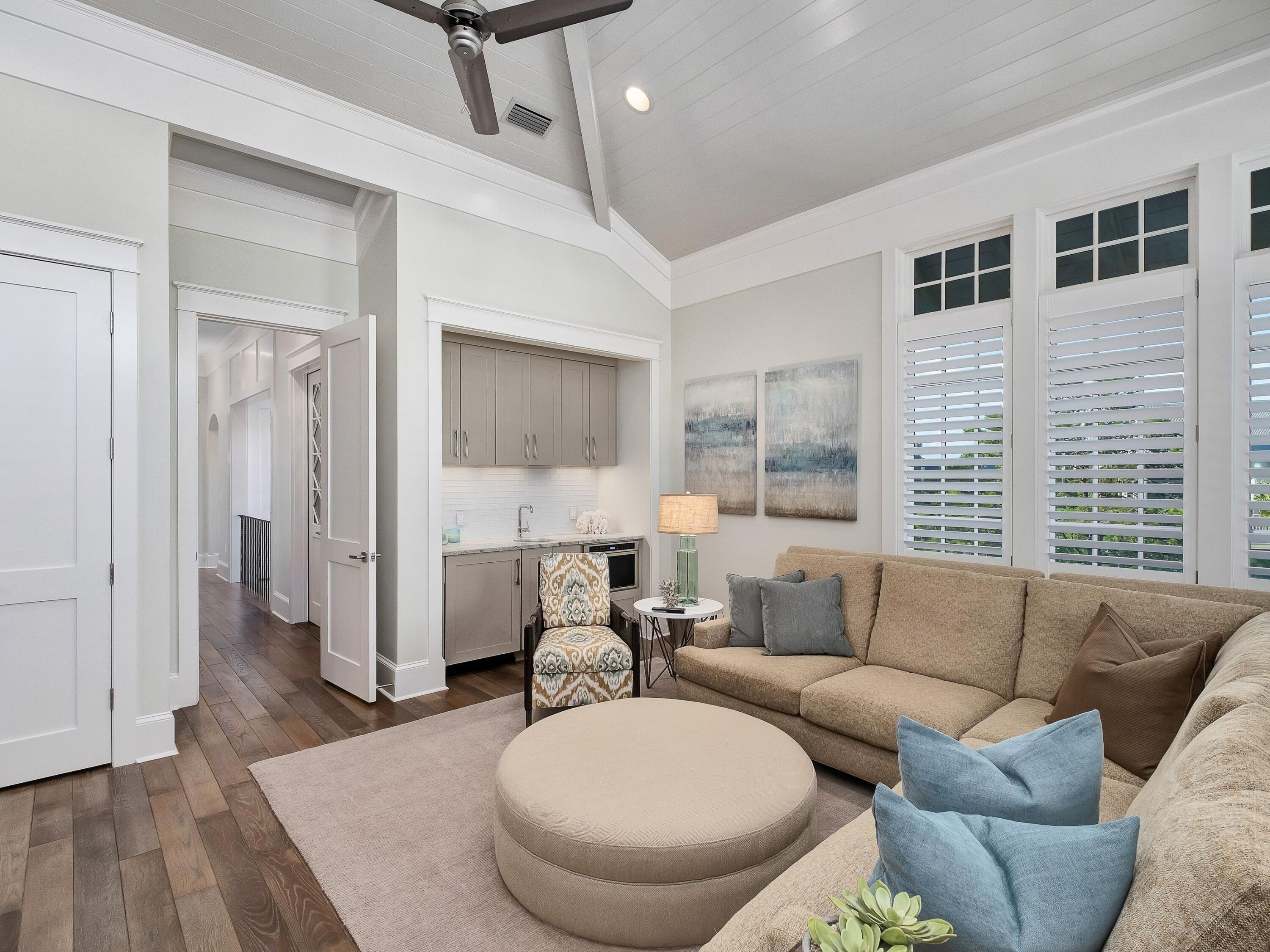 40 Tortola Lane