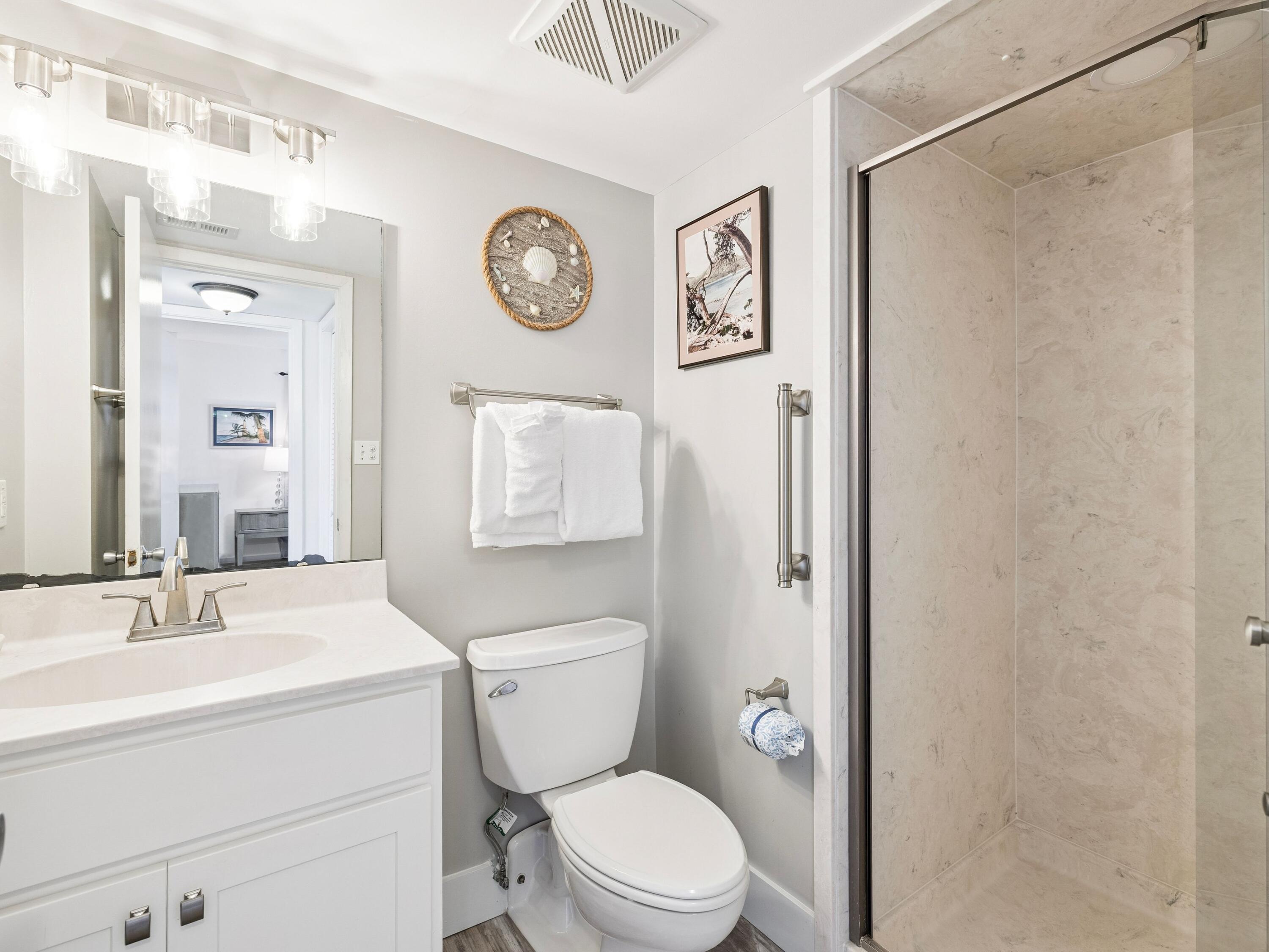 909 Santa Rosa Boulevard 530