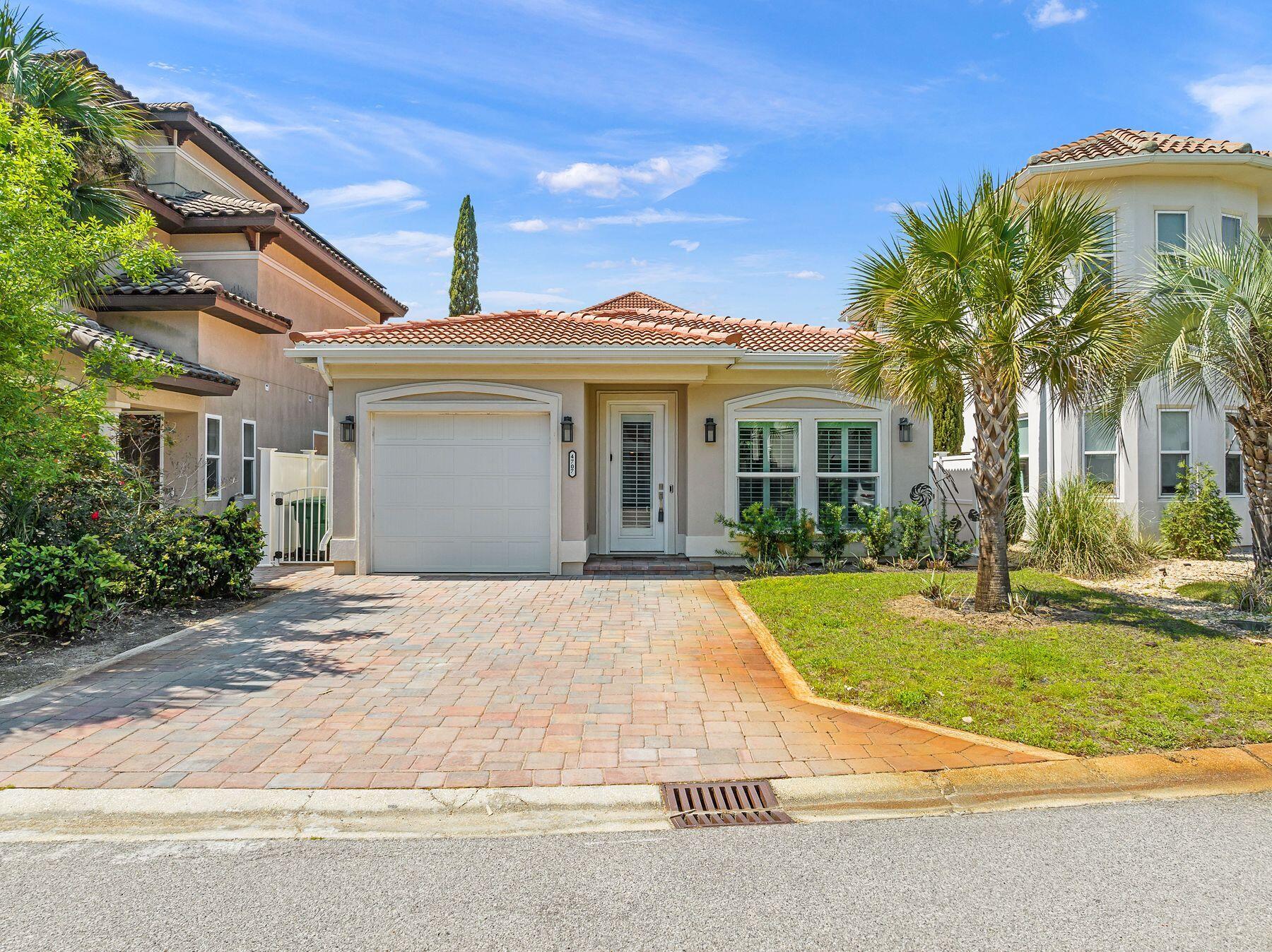 4707 Amhurst Circle