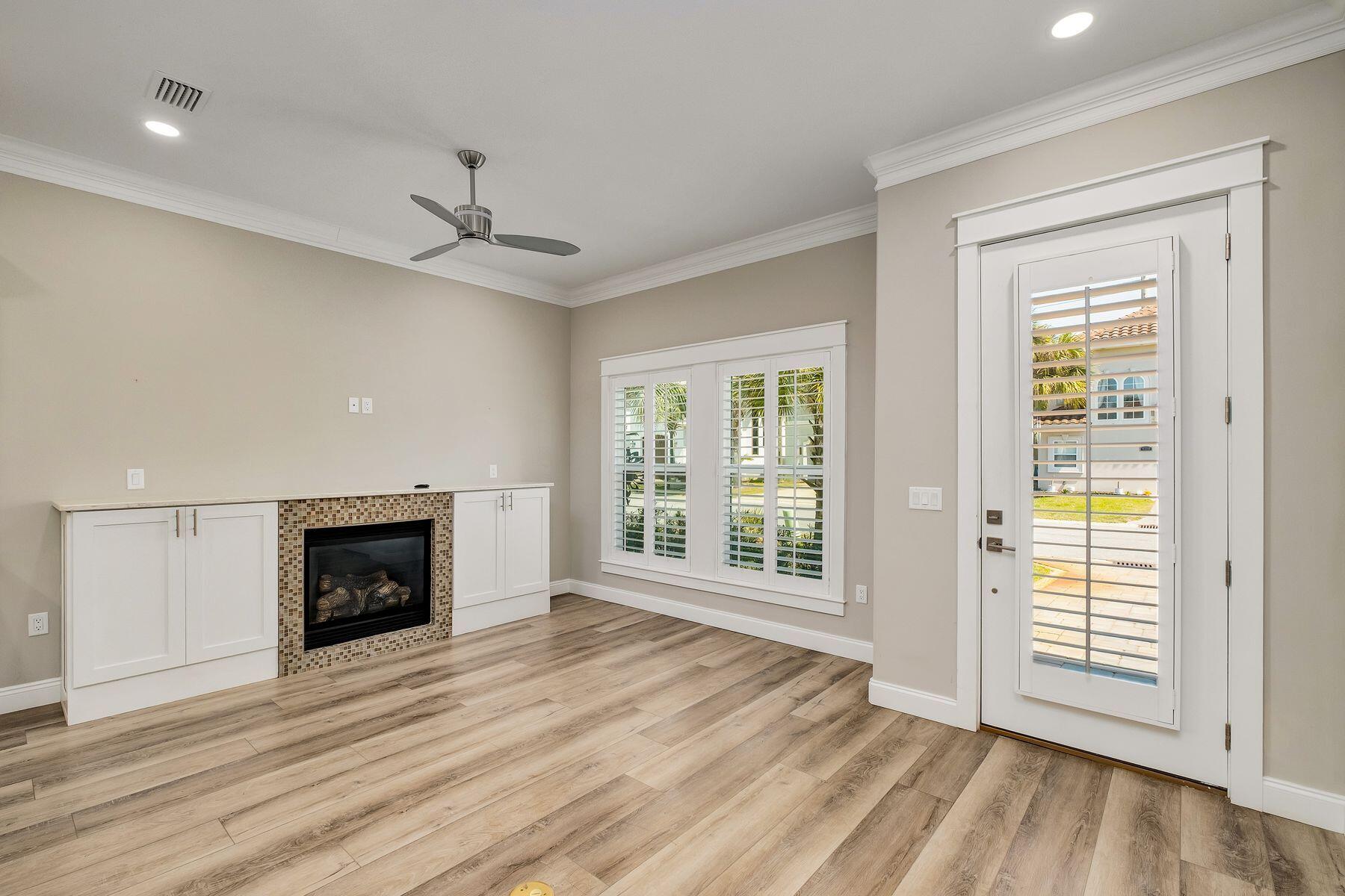 4707 Amhurst Circle