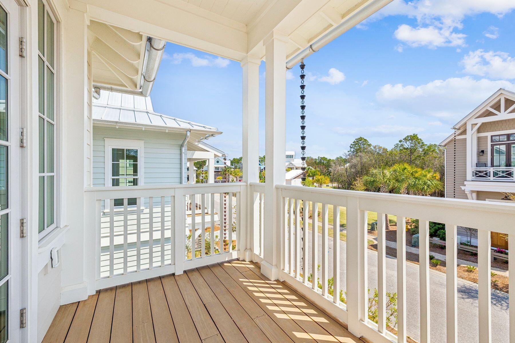 58 String Lily Cove