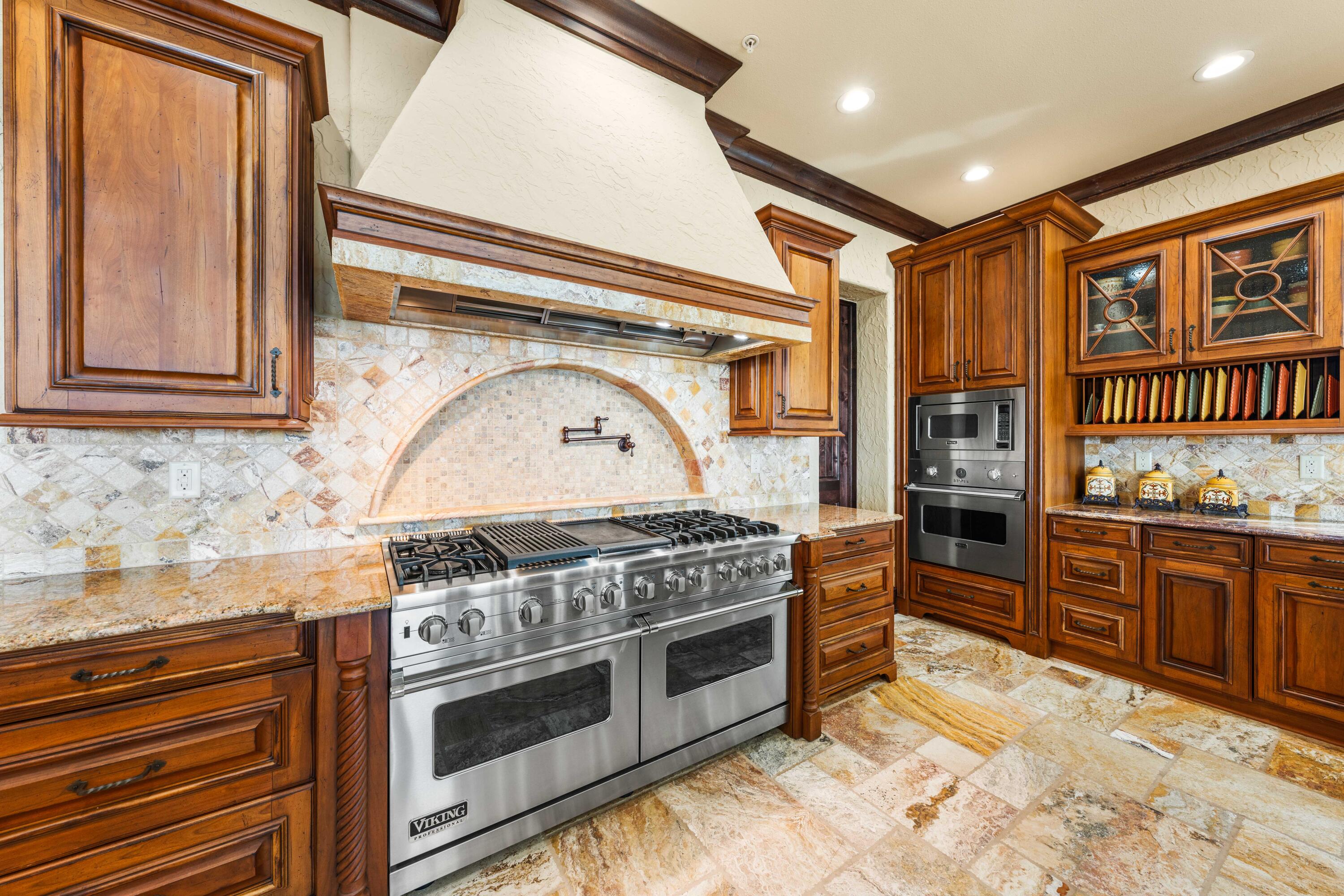 107 Elysee Court