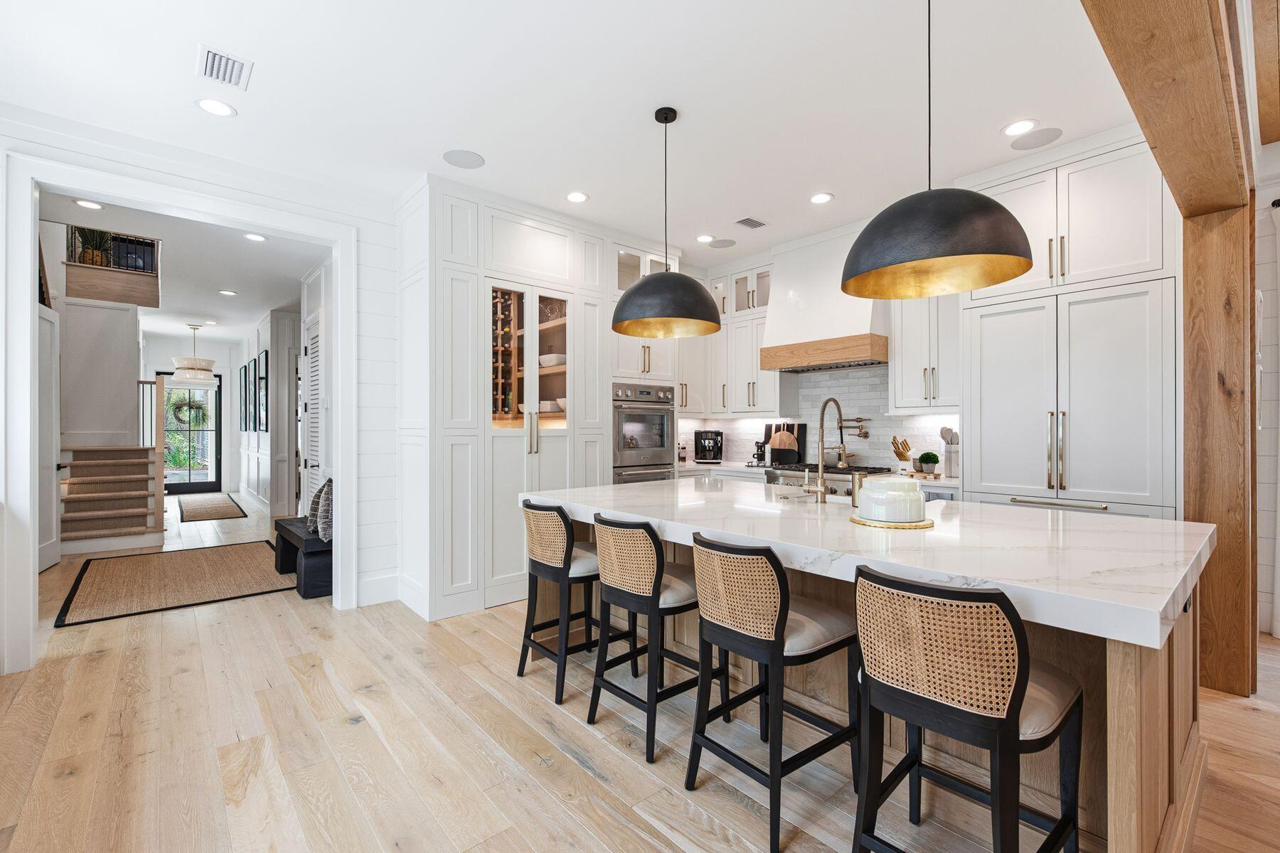 657 Western Lake Drive