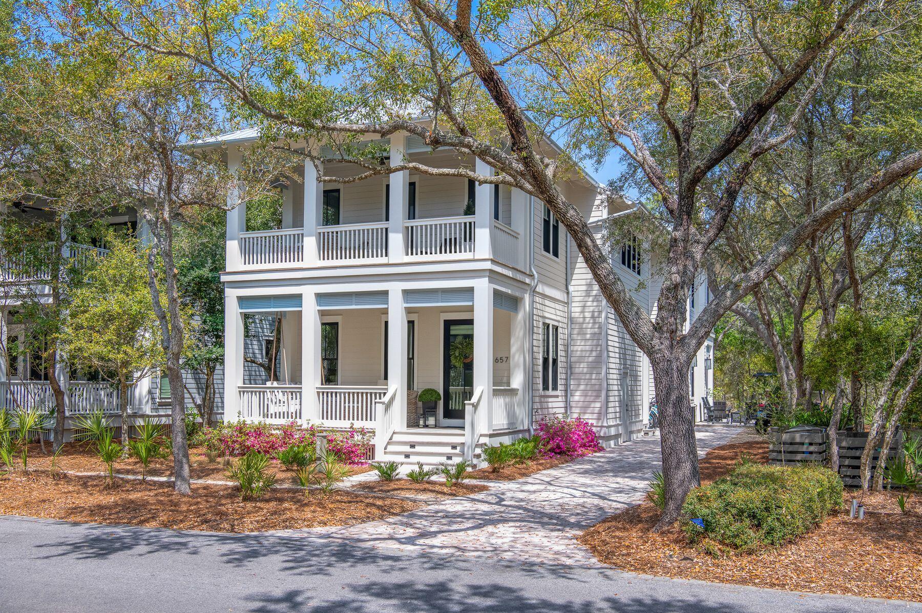 657 Western Lake Drive