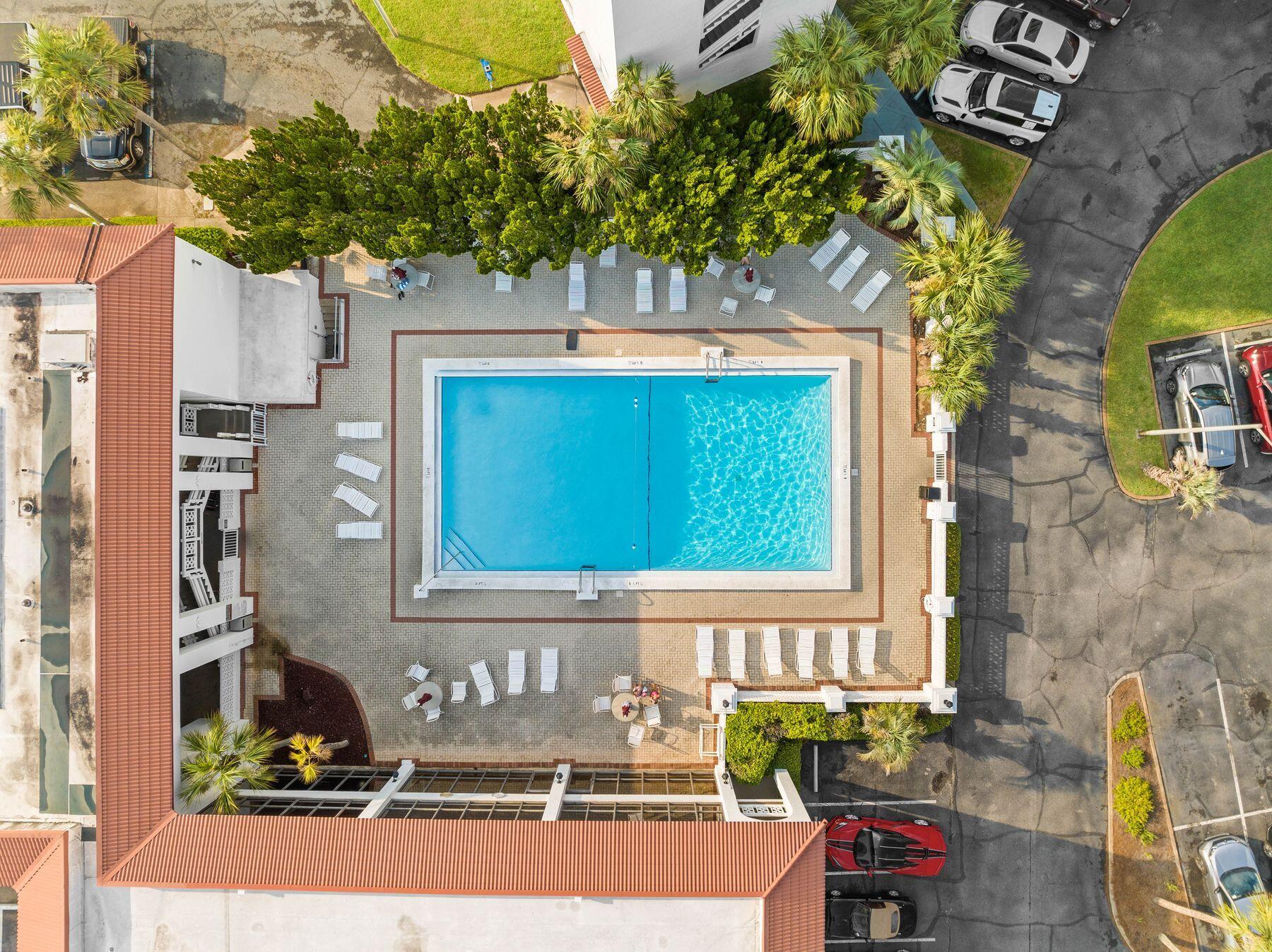 909 Santa Rosa Boulevard 626