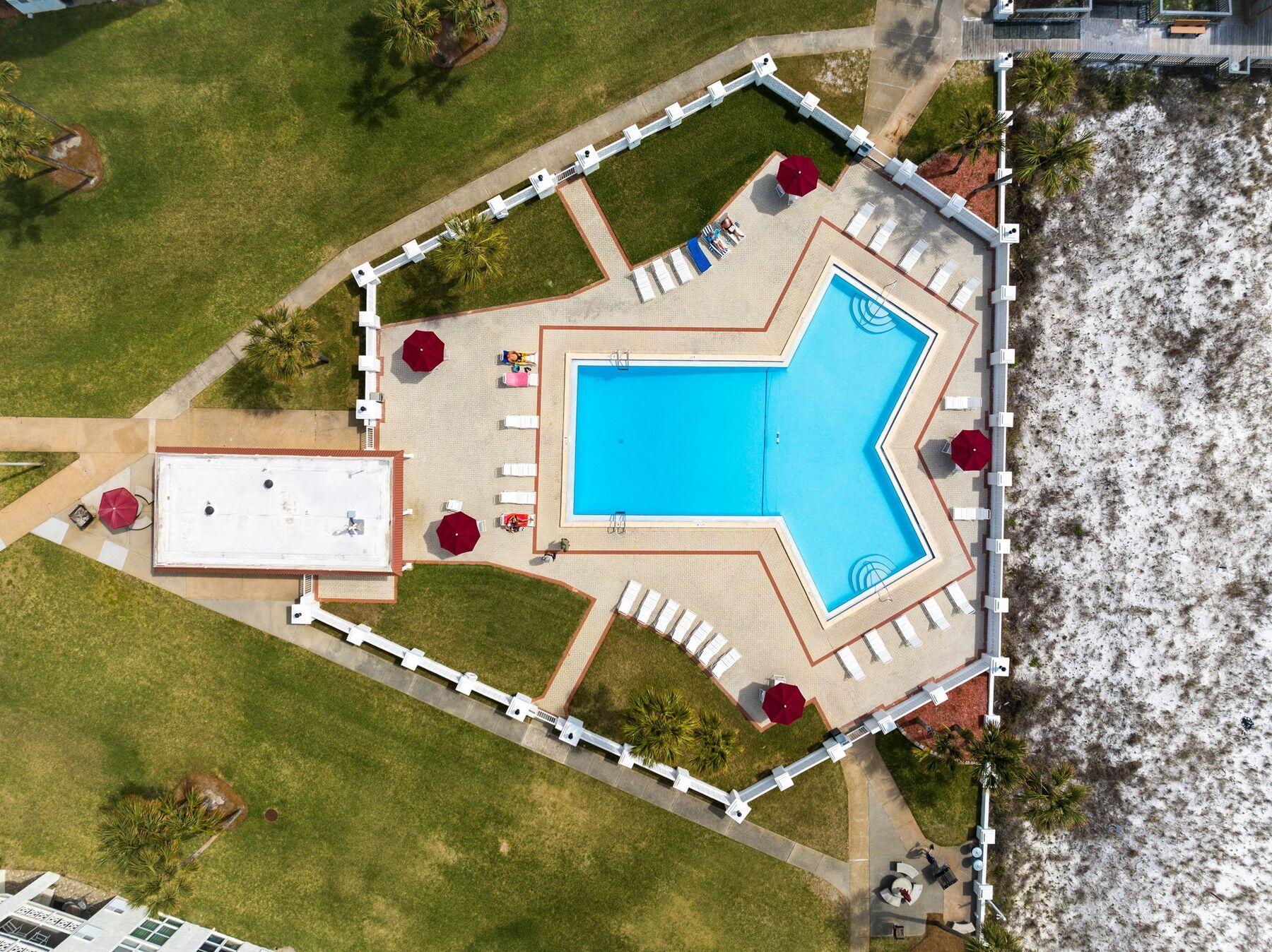 909 Santa Rosa Boulevard 626