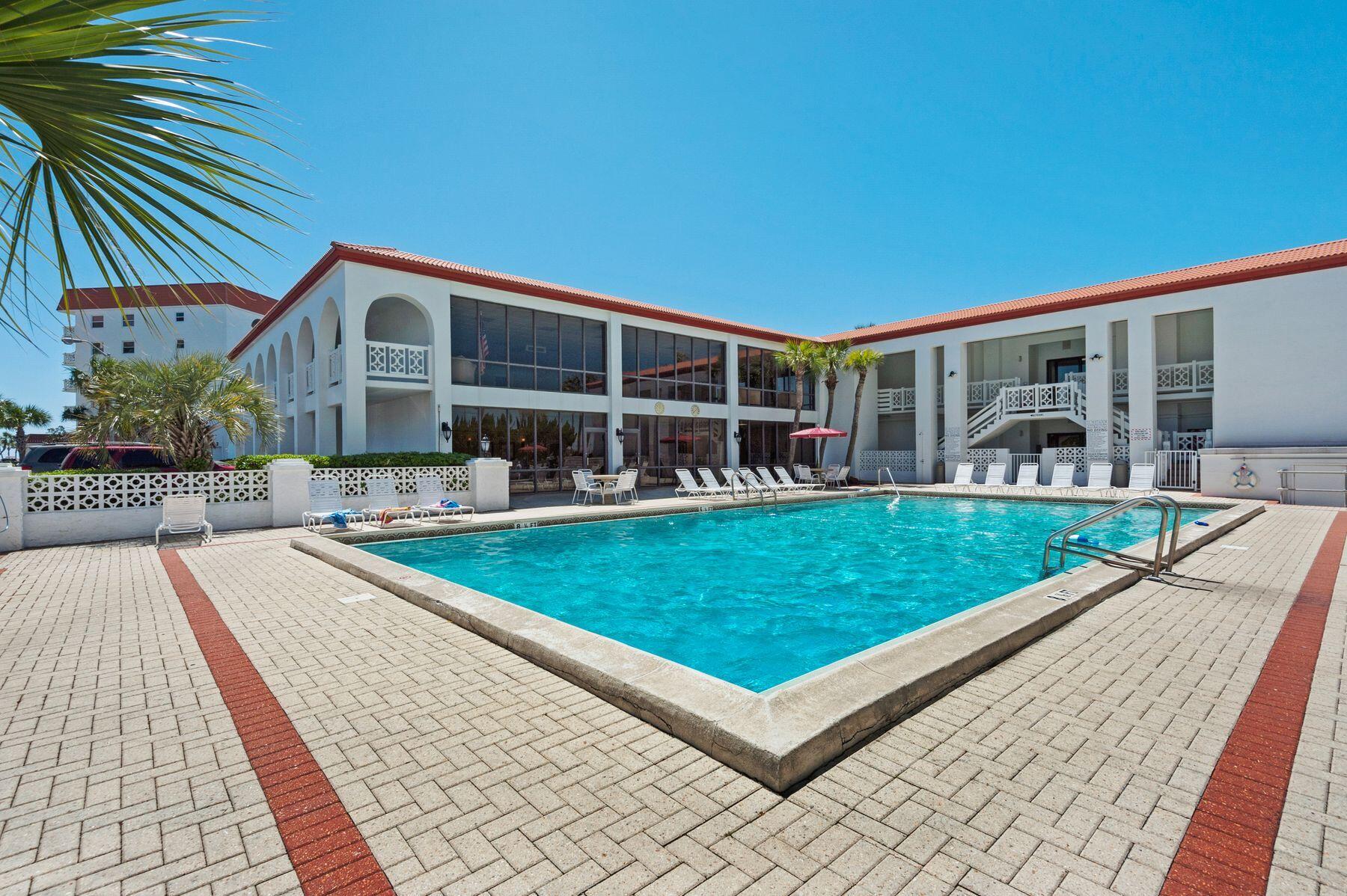 909 Santa Rosa Boulevard 626