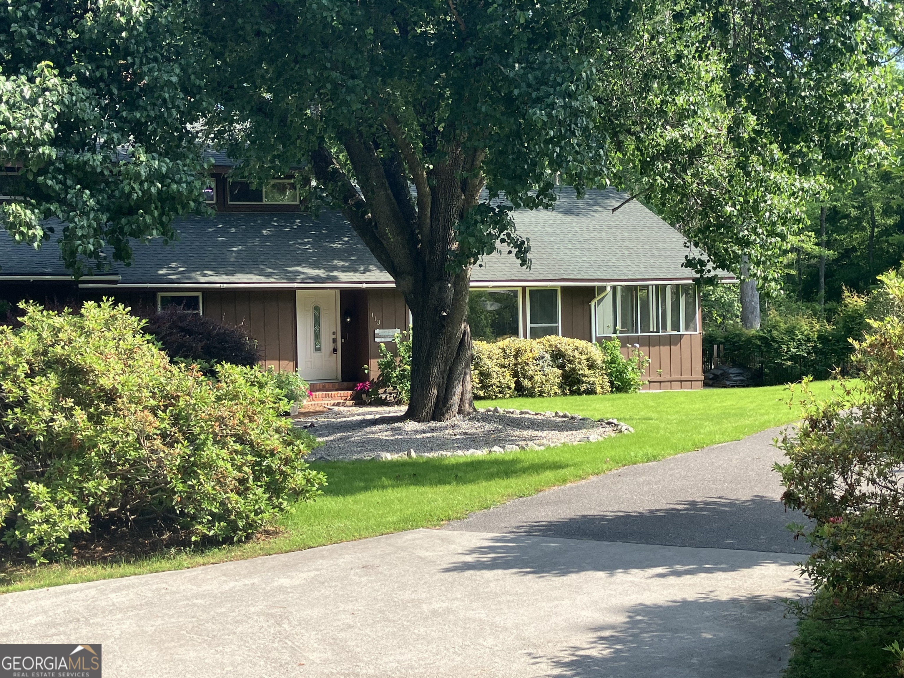 113 Flamingo Lane