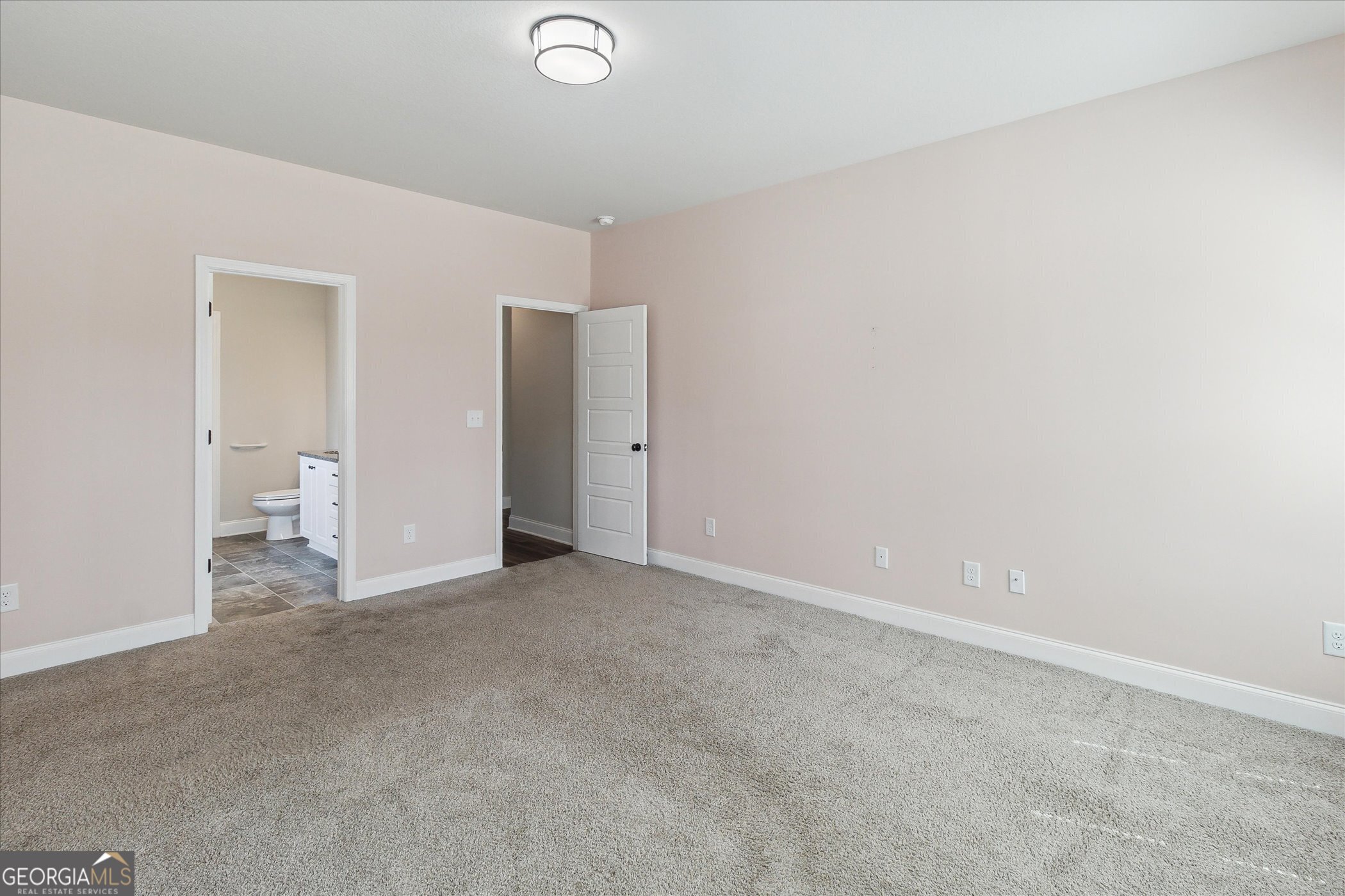 504 Heatherwood Drive
