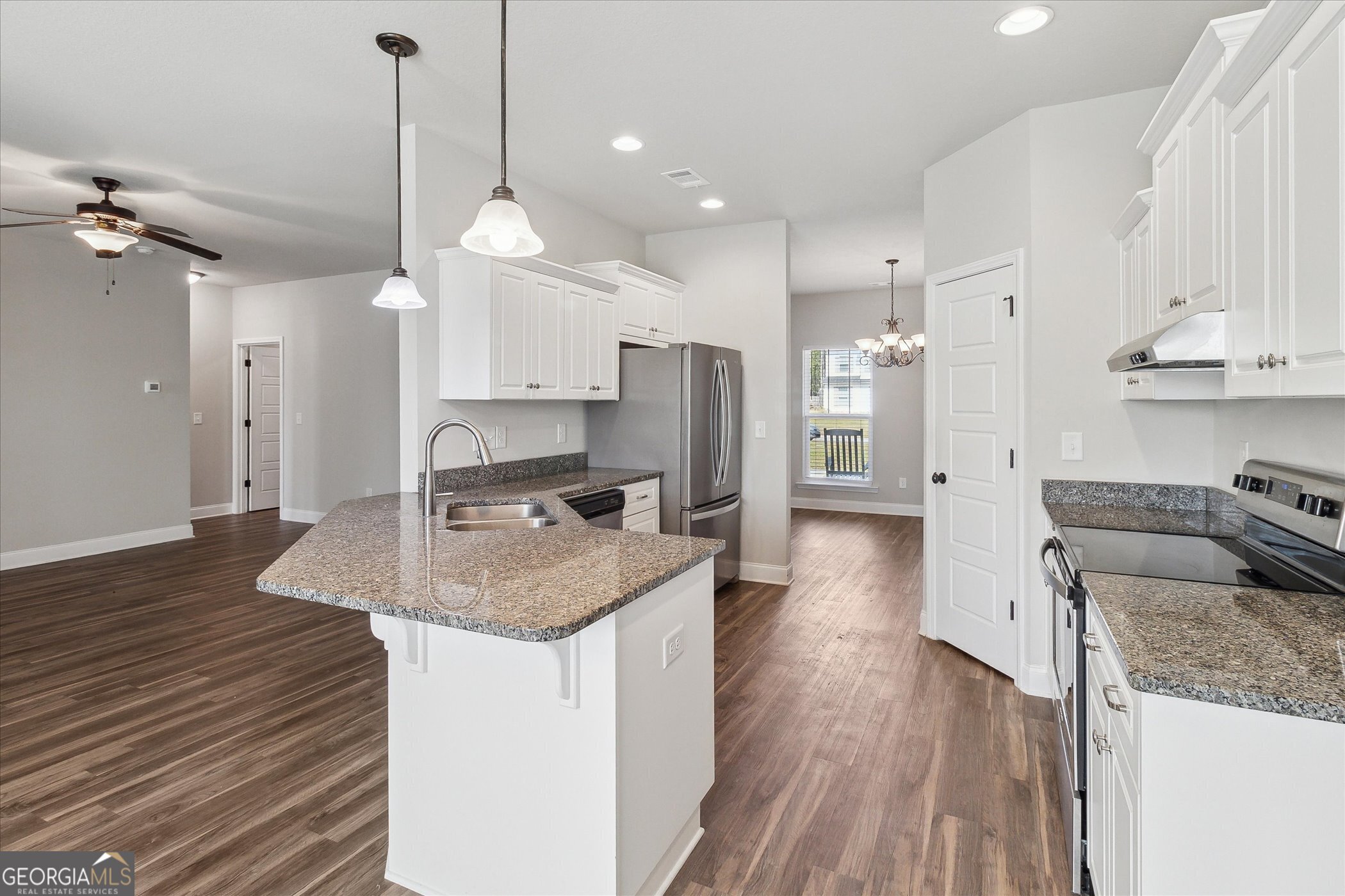 504 Heatherwood Drive
