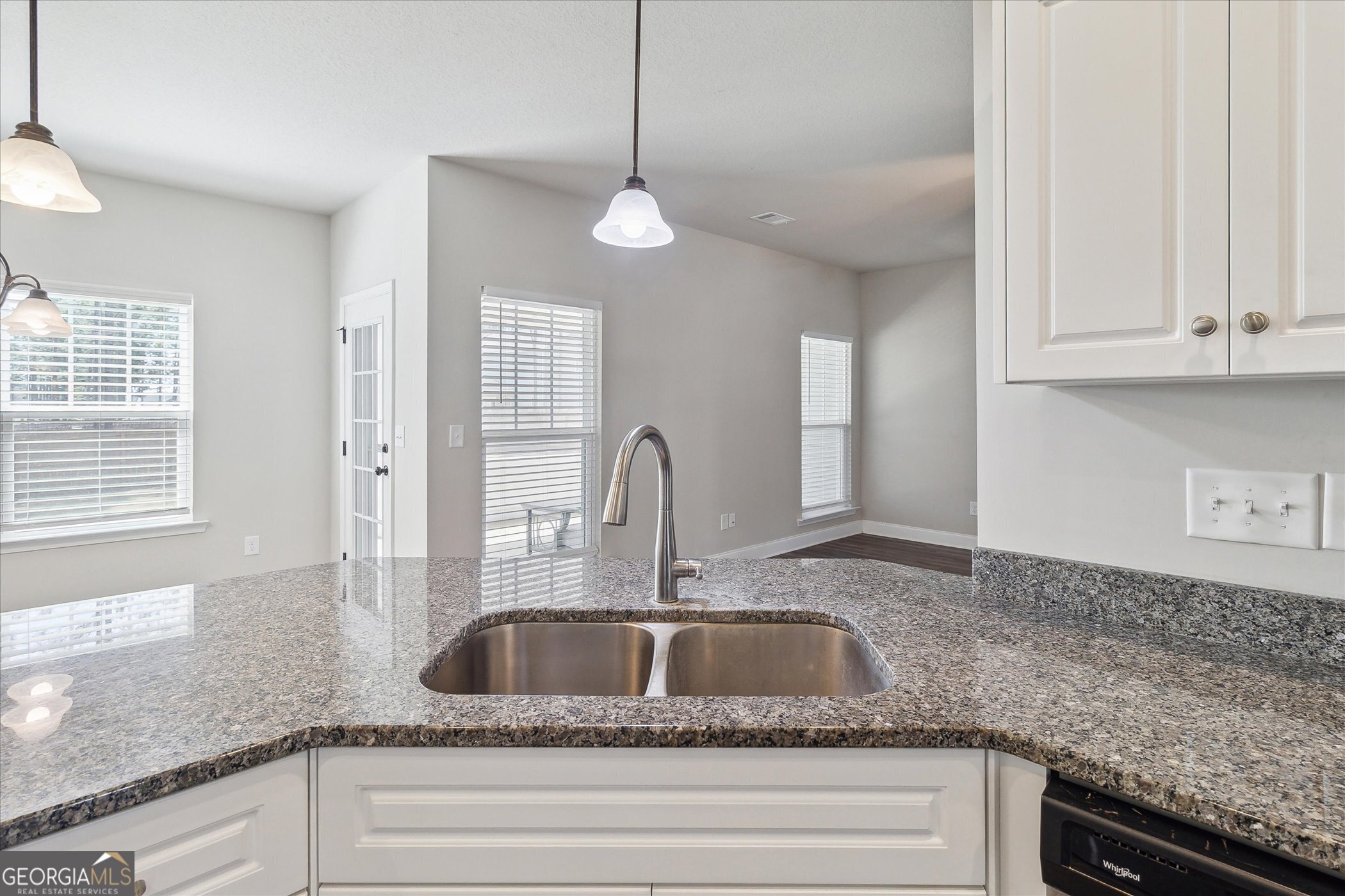 504 Heatherwood Drive