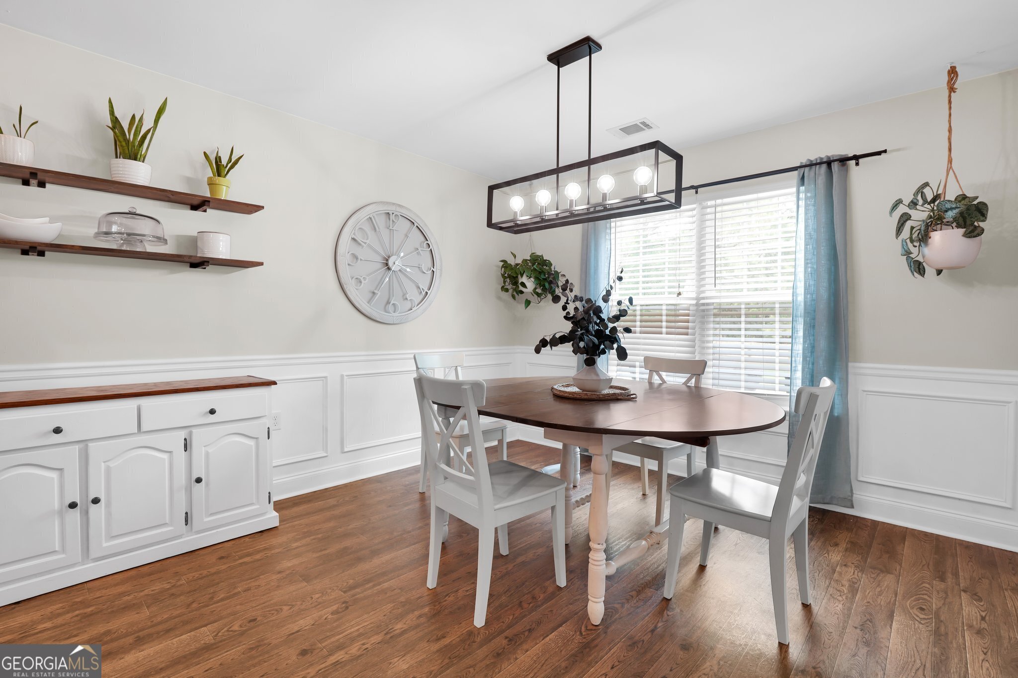 604 Hampstead