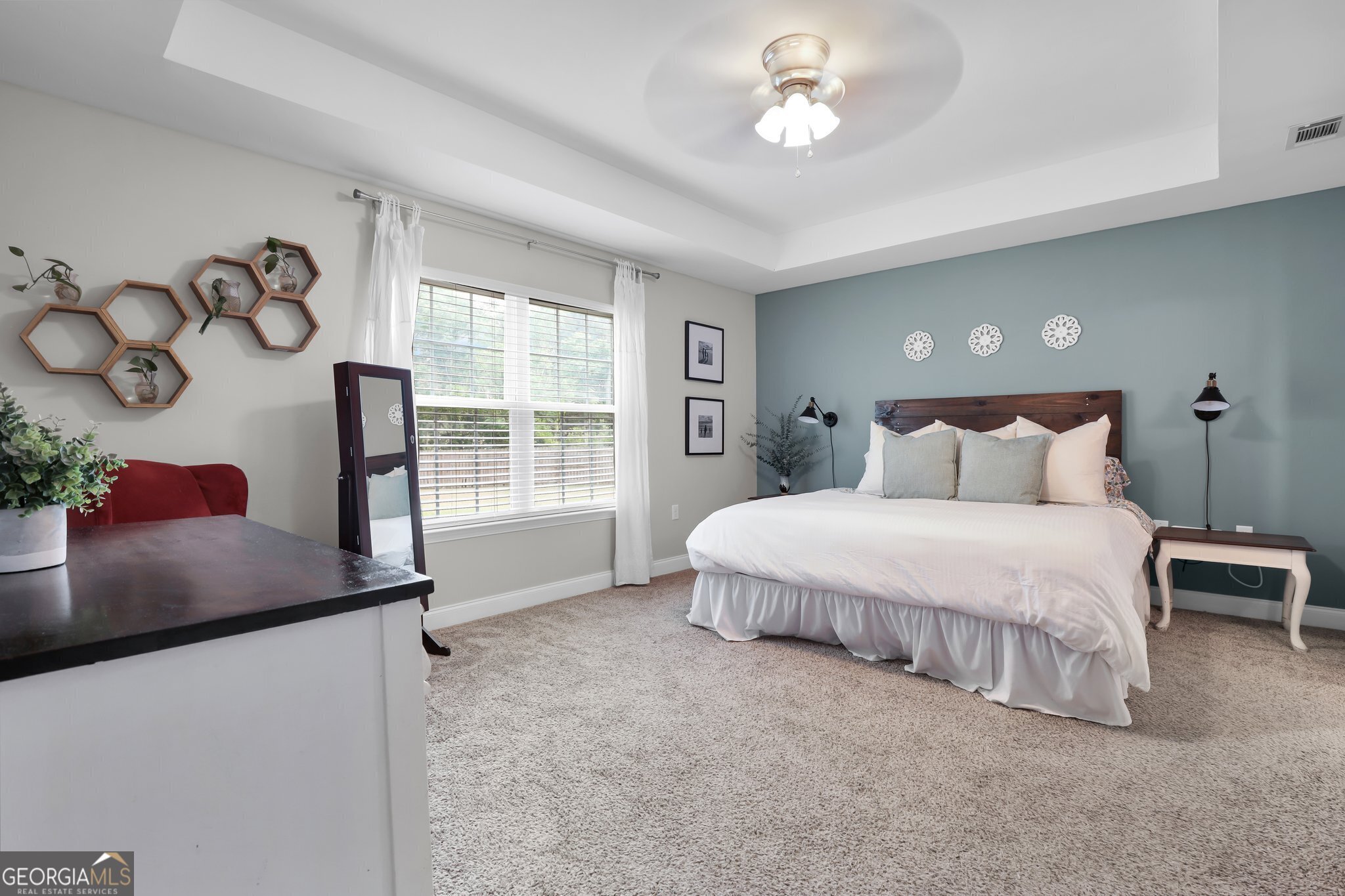 604 Hampstead