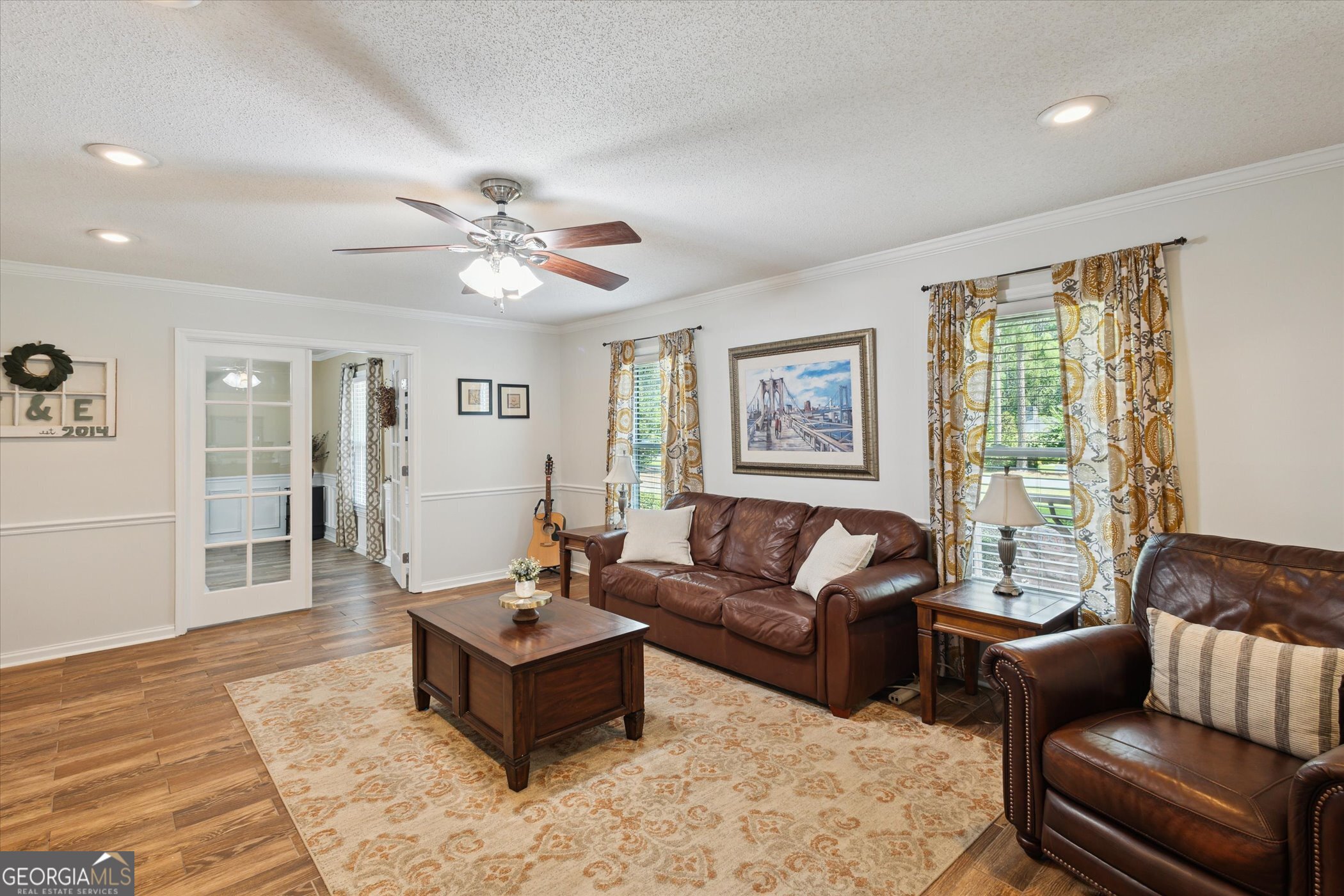 104 Lakeside Court