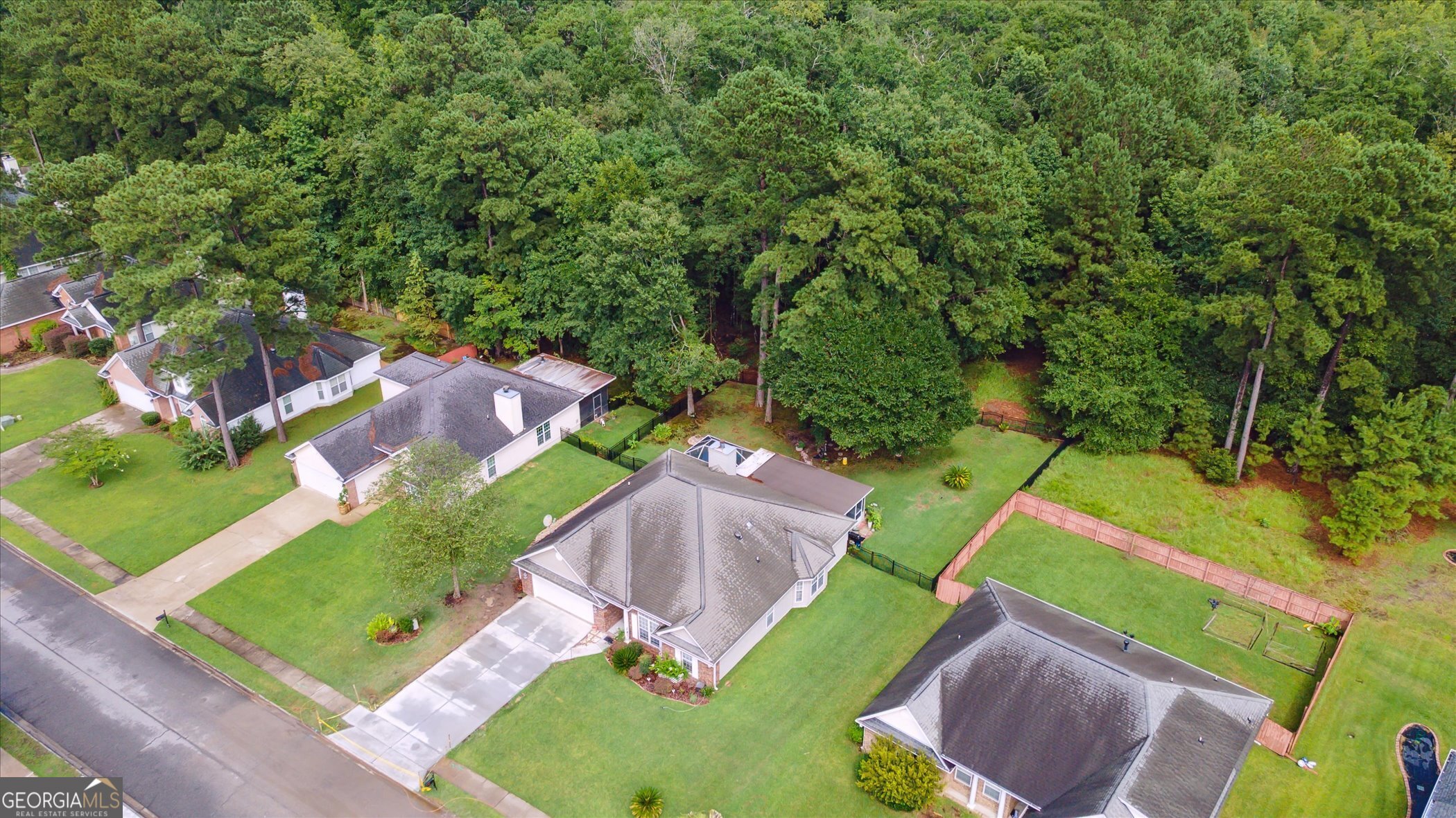 137 Fire Thorn Lane