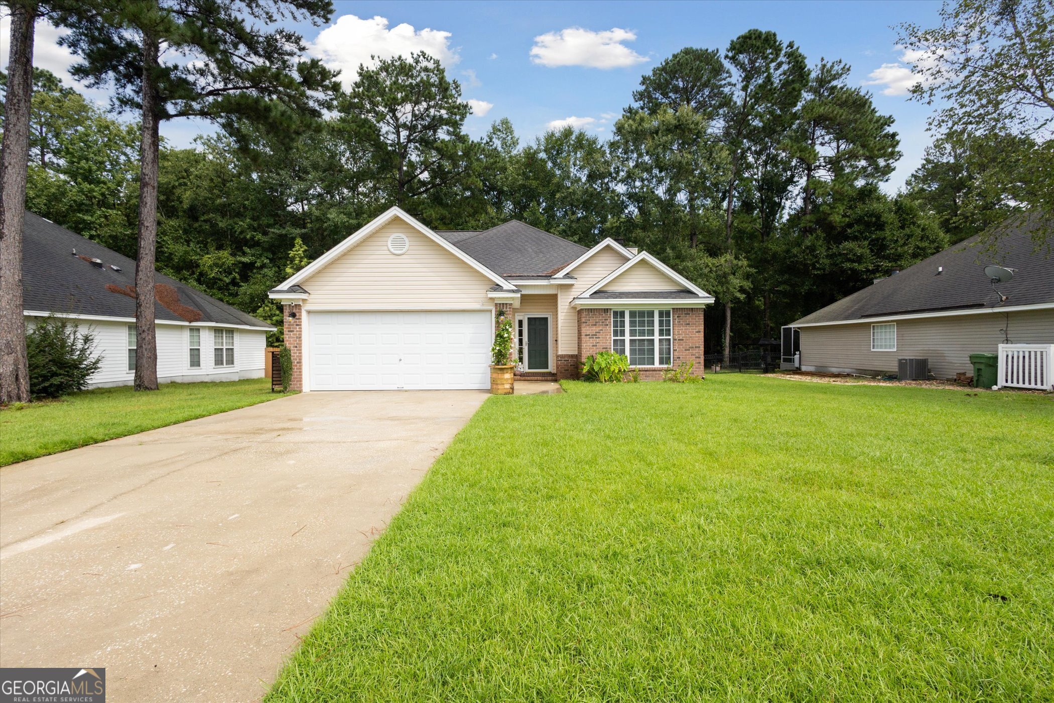 137 Fire Thorn Lane