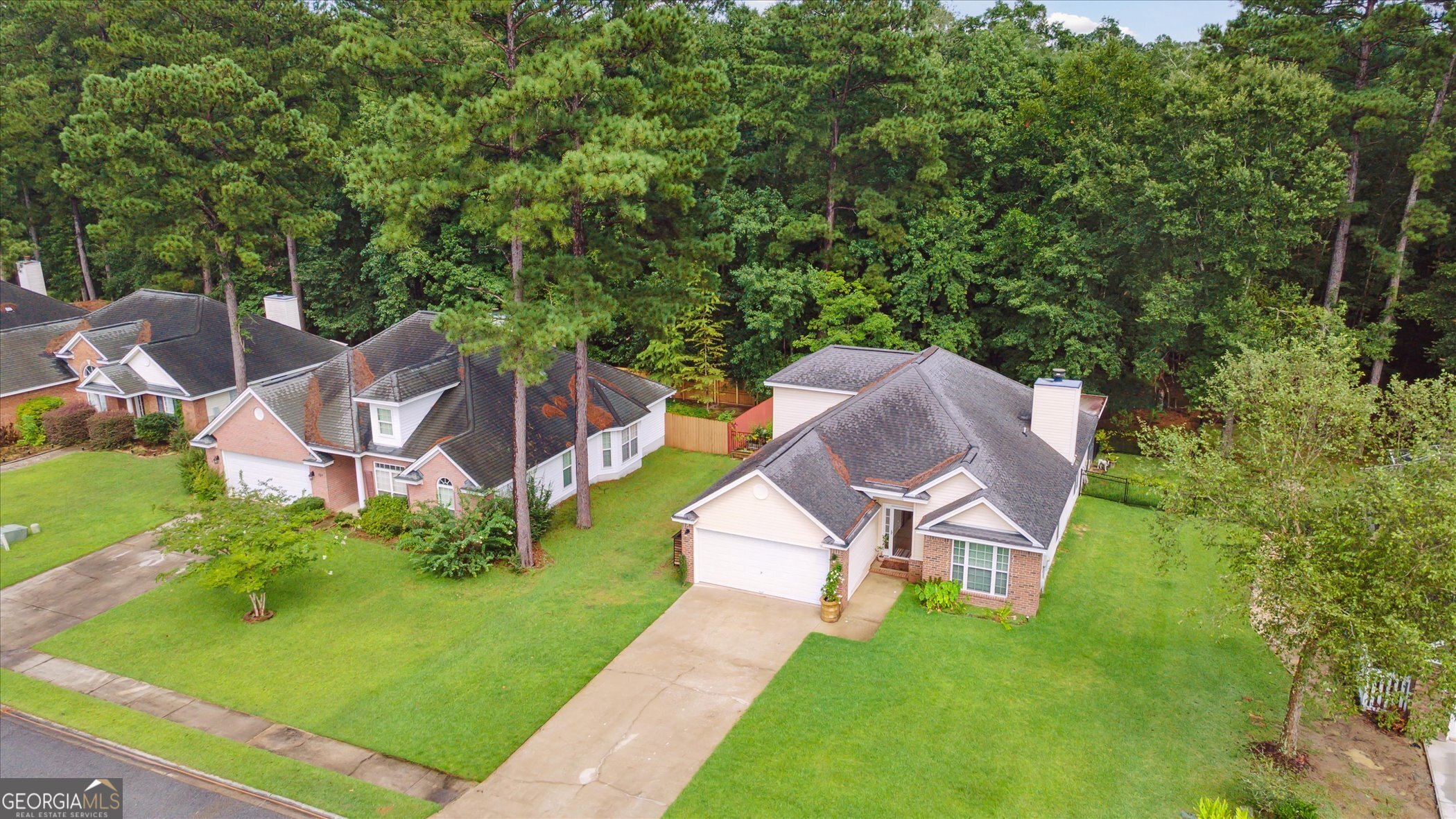 137 Fire Thorn Lane