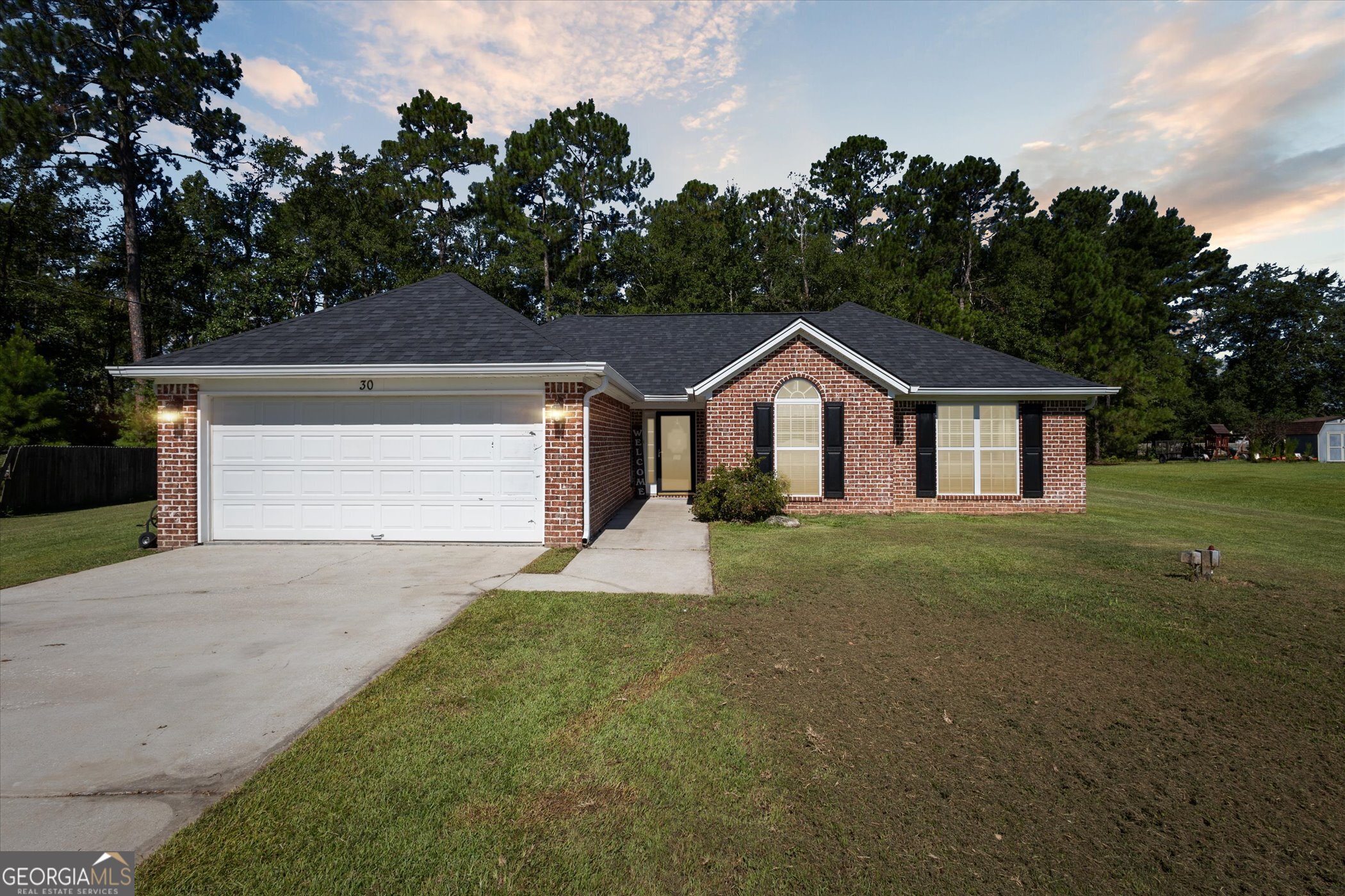 30 Farmers Circle