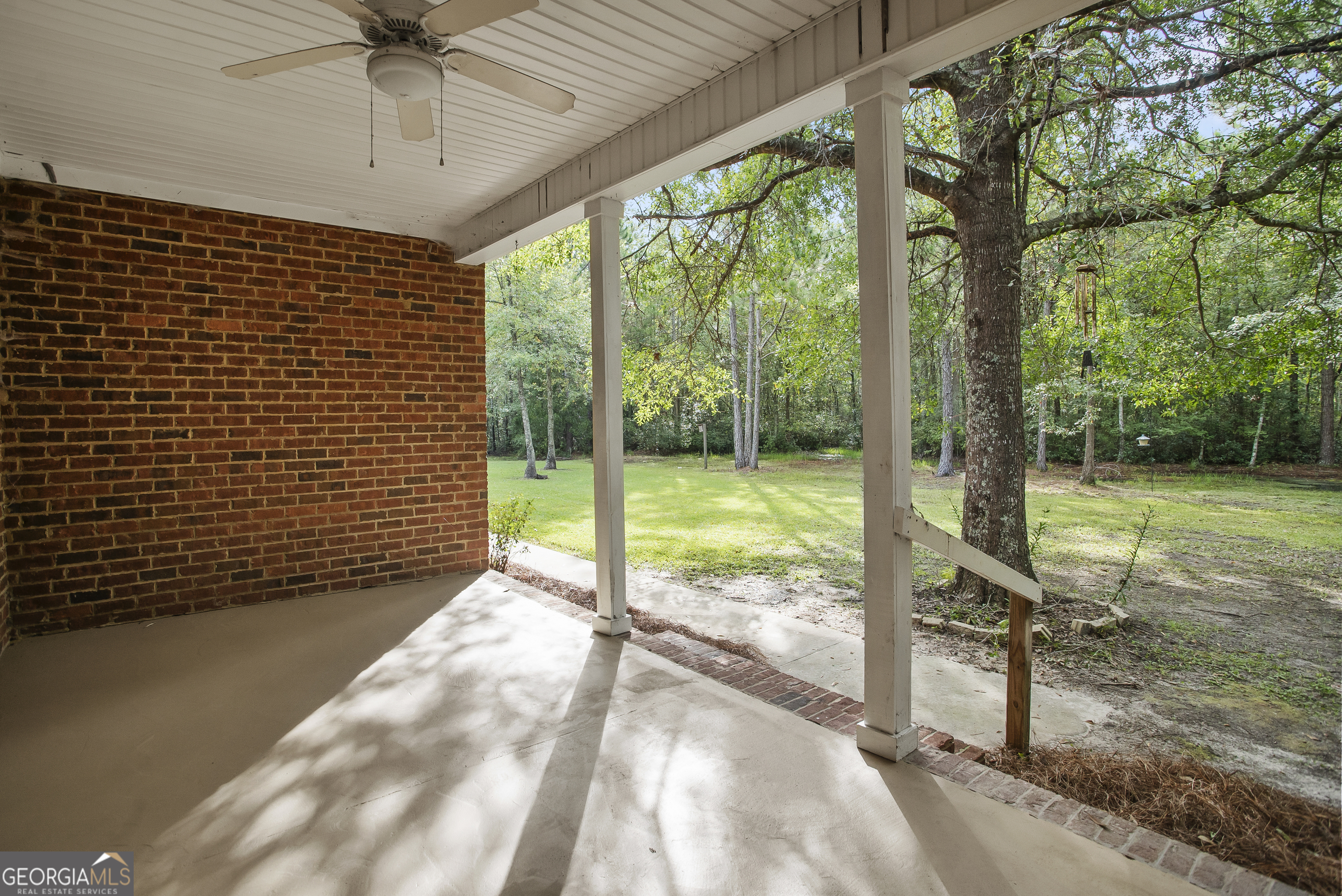 2101 Hendrix Rd