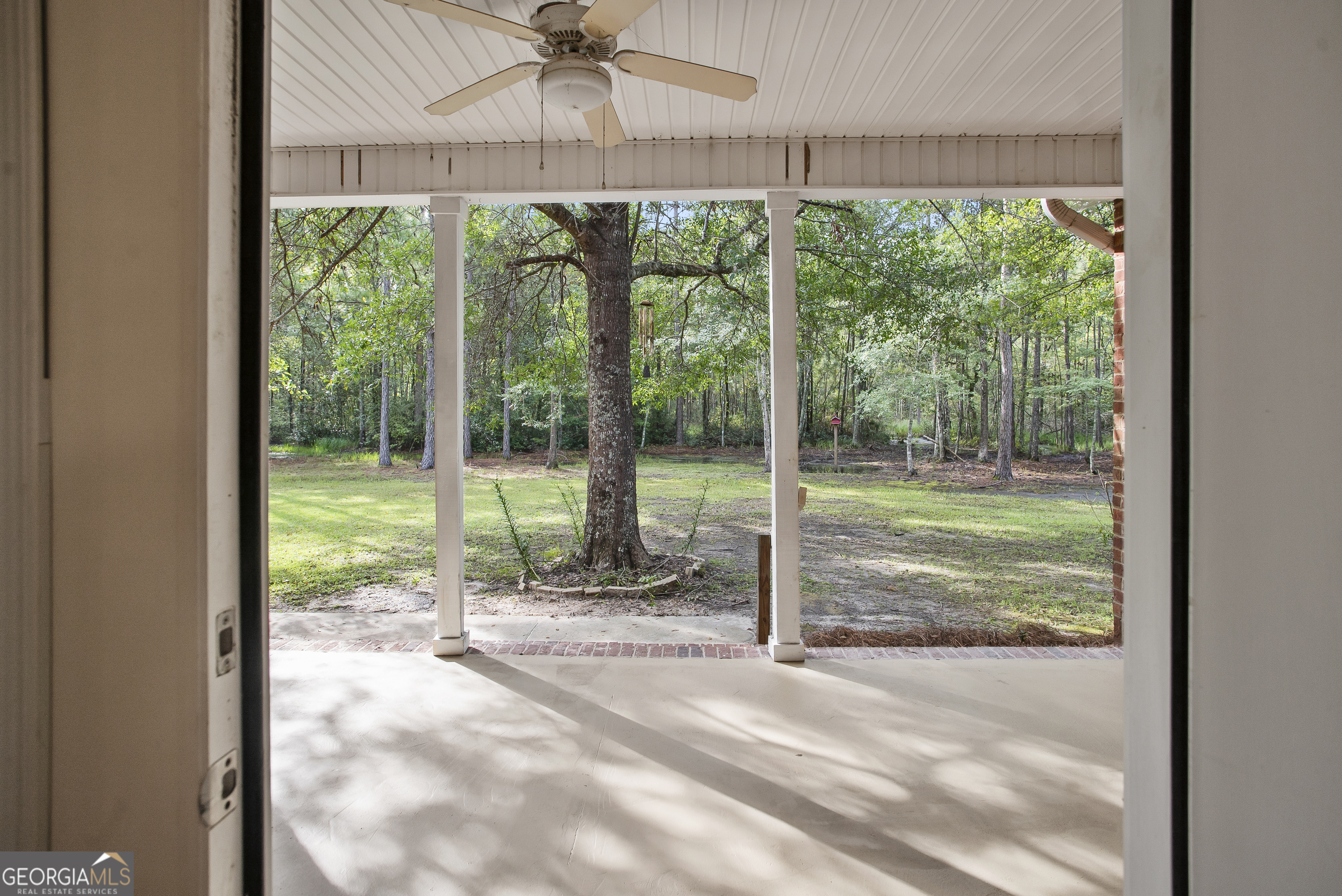 2101 Hendrix Rd