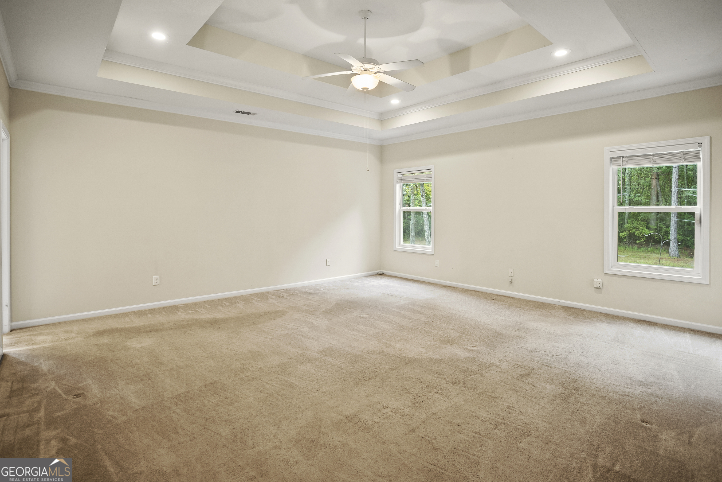 2101 Hendrix Rd
