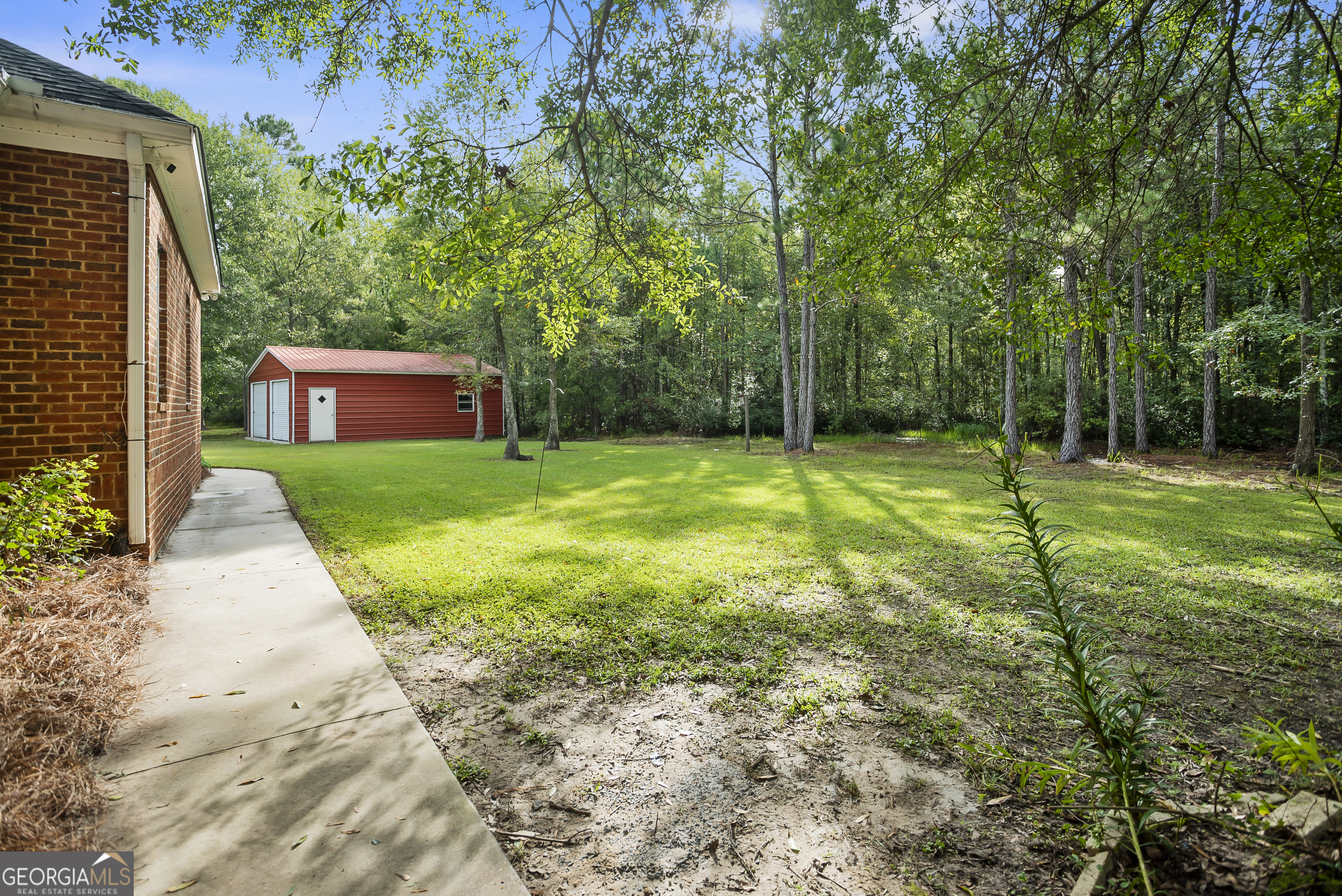 2101 Hendrix Rd