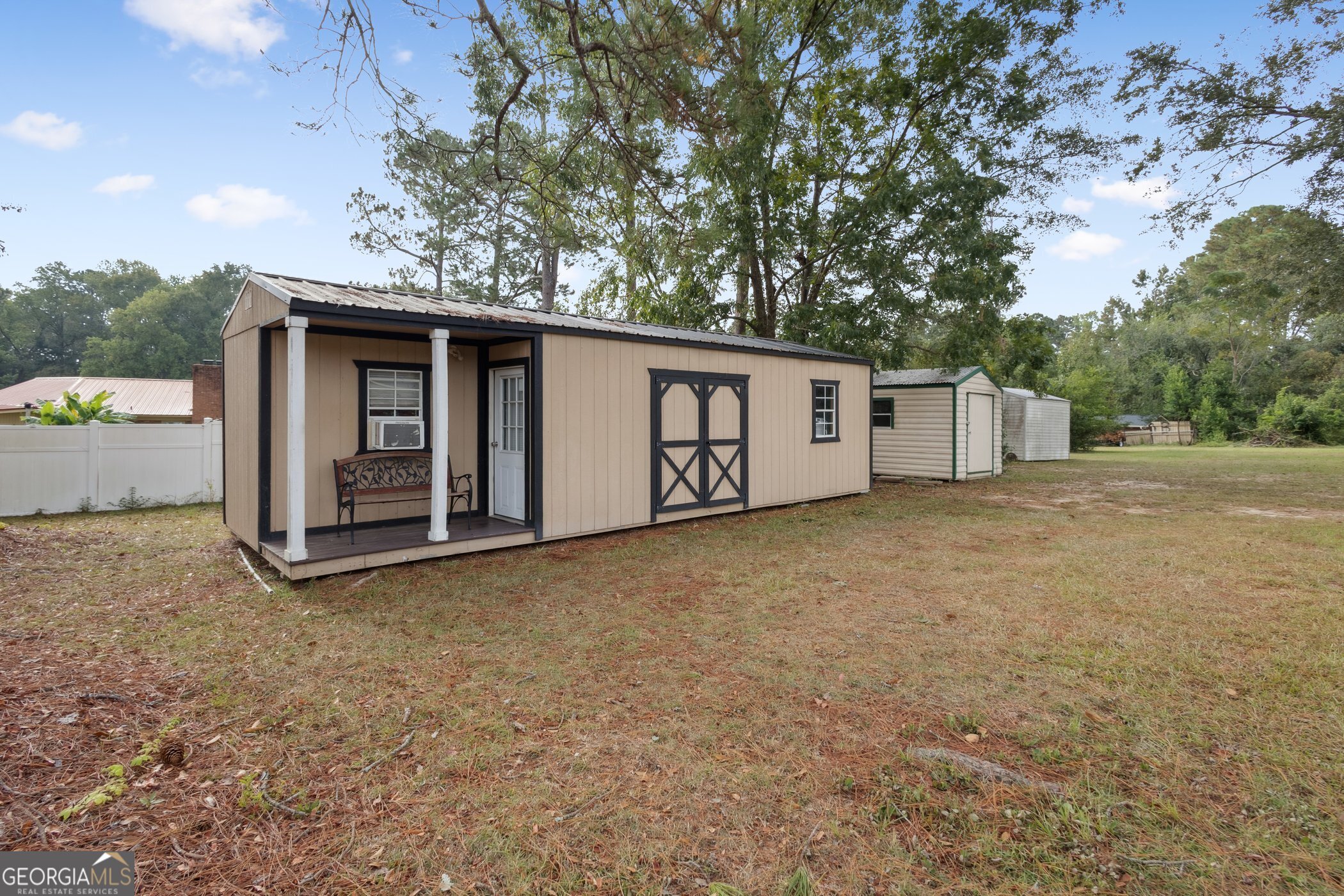 208 Nesmith Way