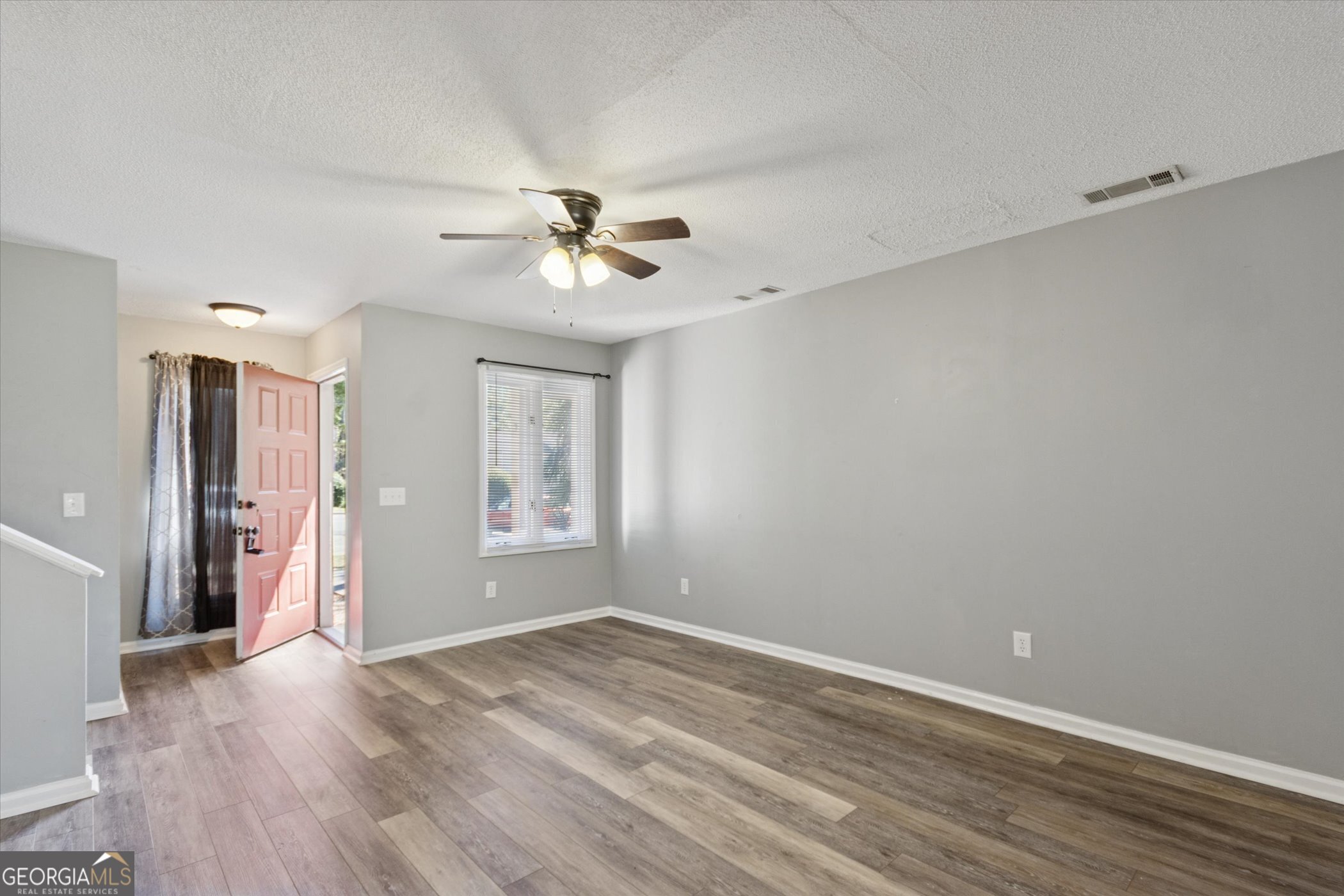 19 Woodrum Place