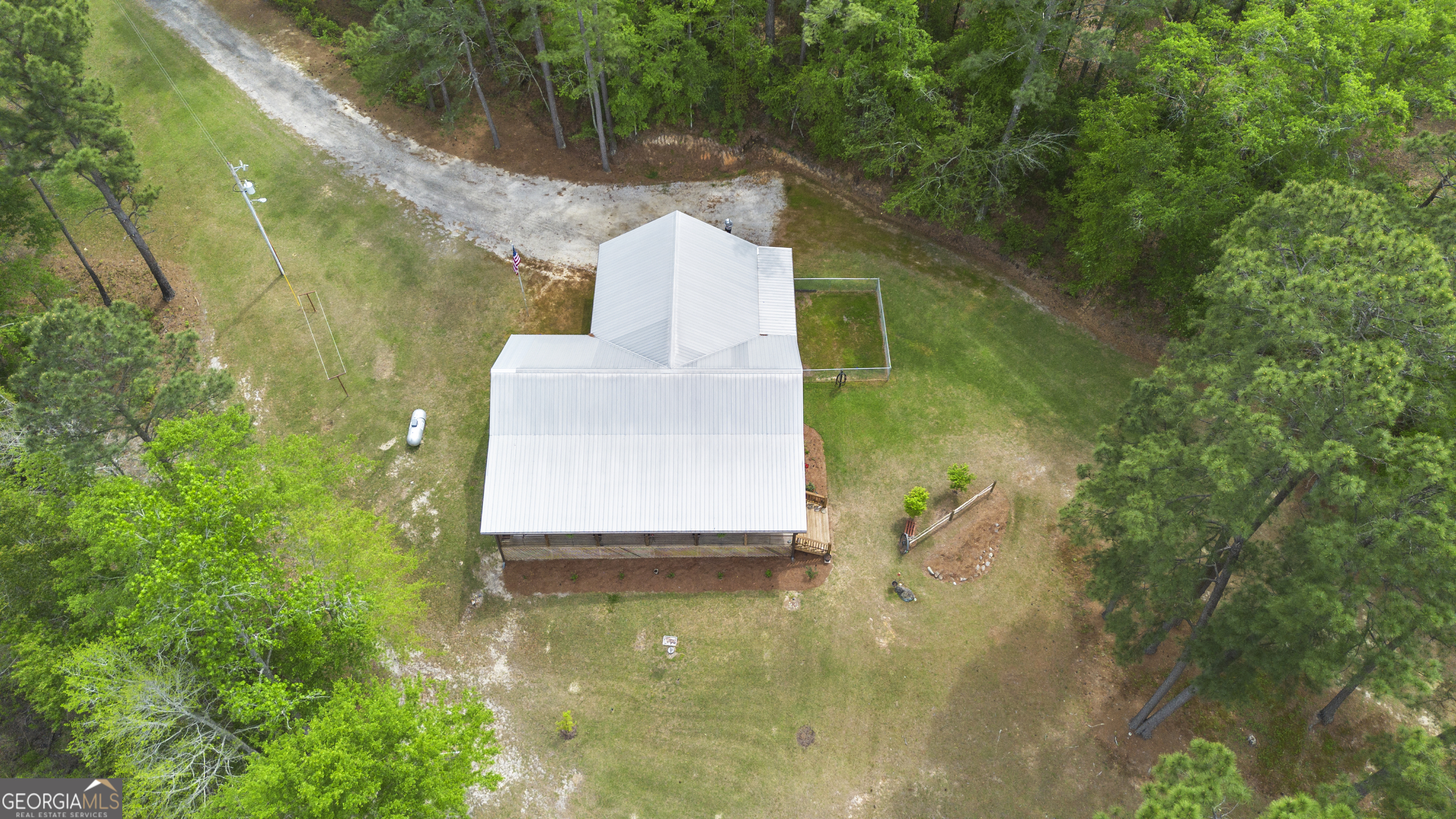 418 Oglesby Pond Lane