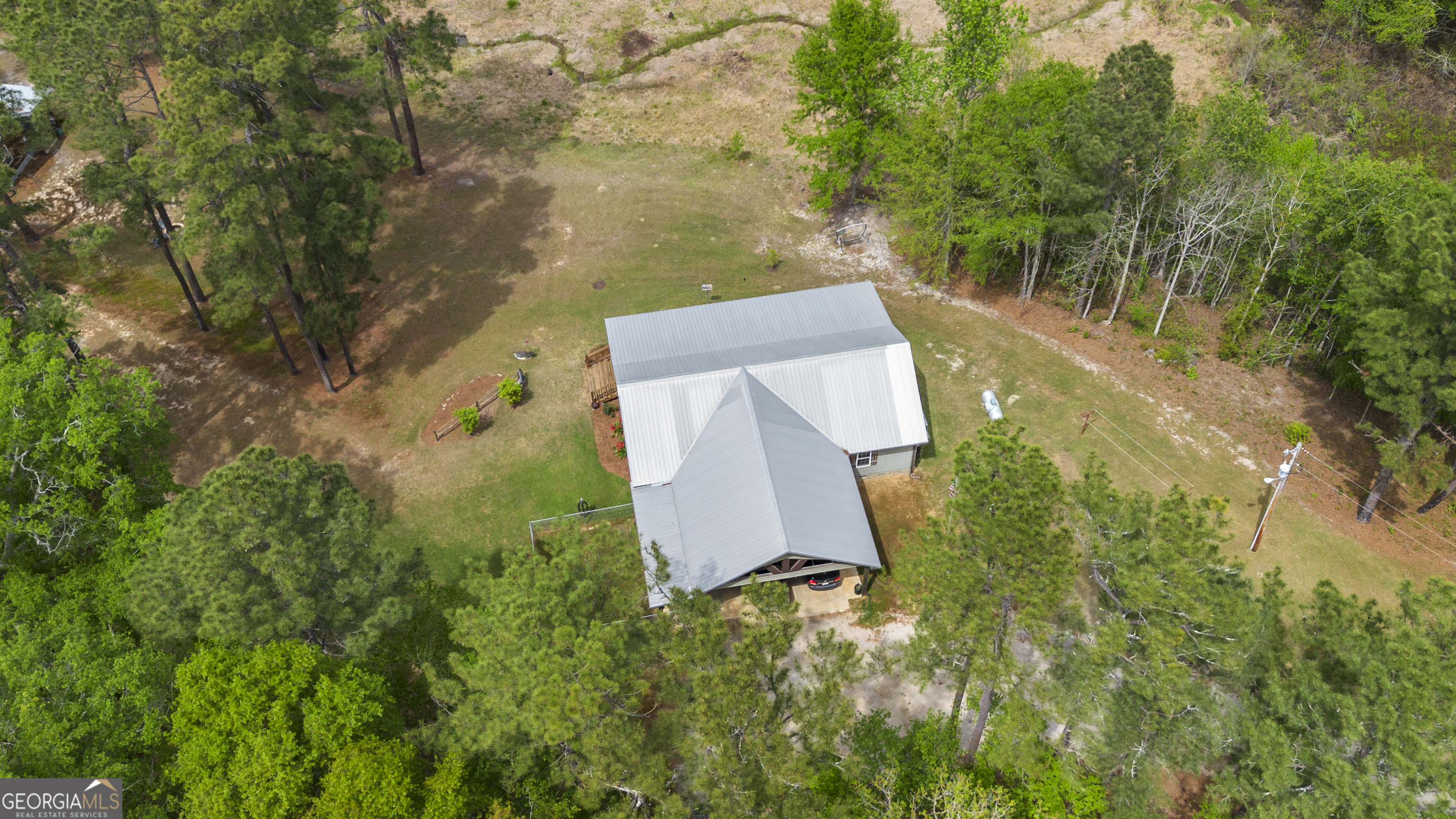 418 Oglesby Pond Lane