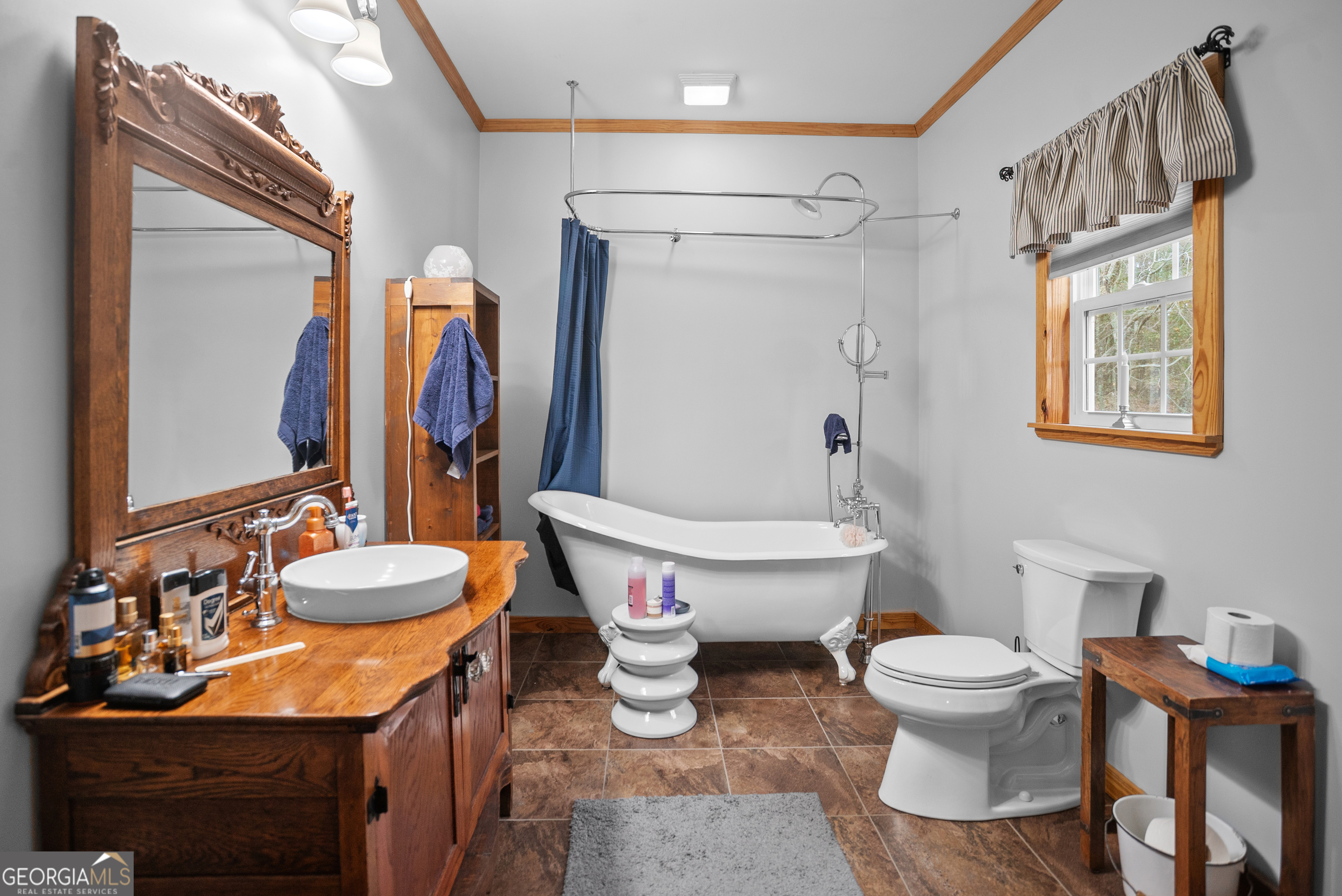 418 Oglesby Pond Lane